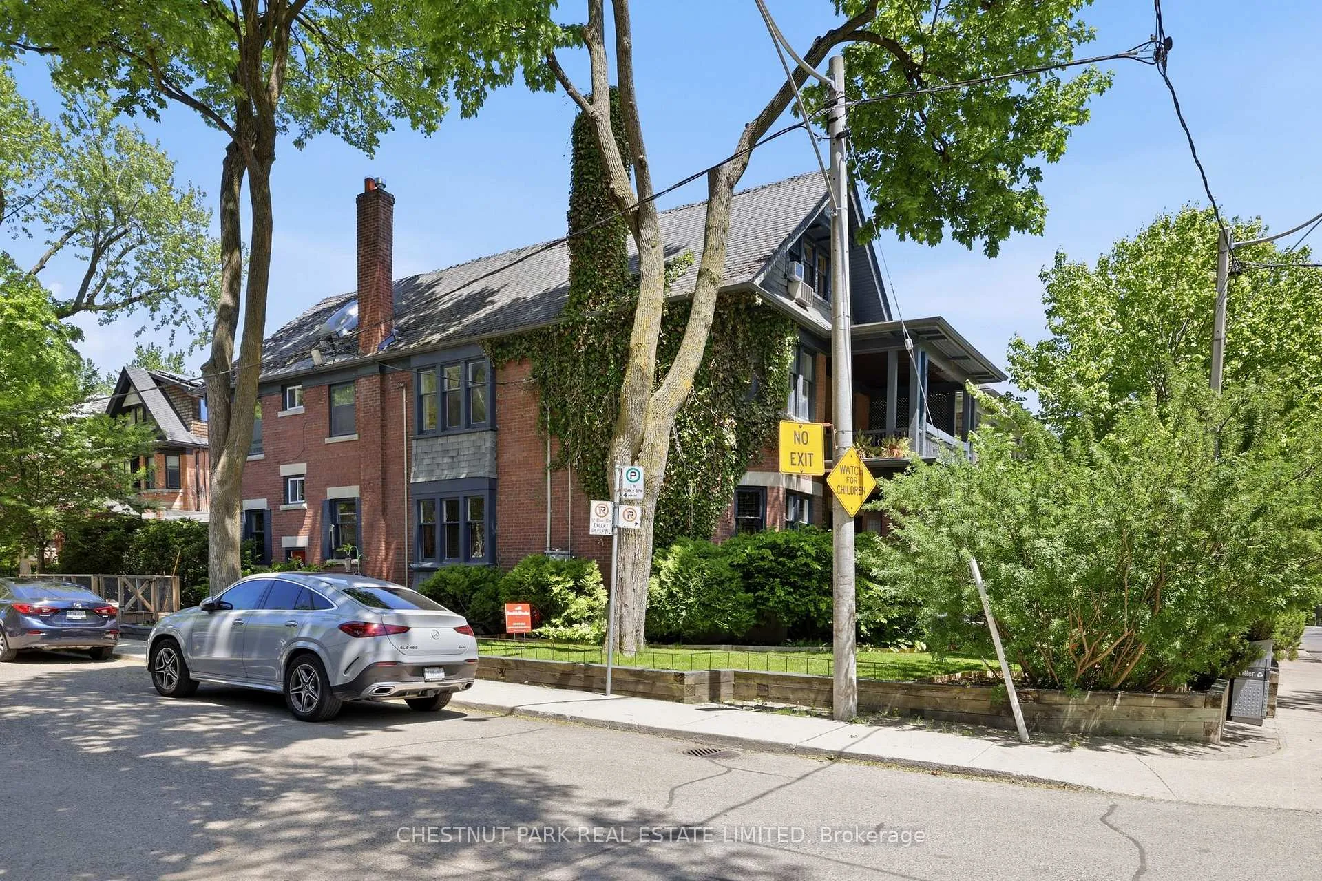 Photo 3 of 490 Summerhill Avenue, Toronto, Rosedale-Moore Park — HOMEH