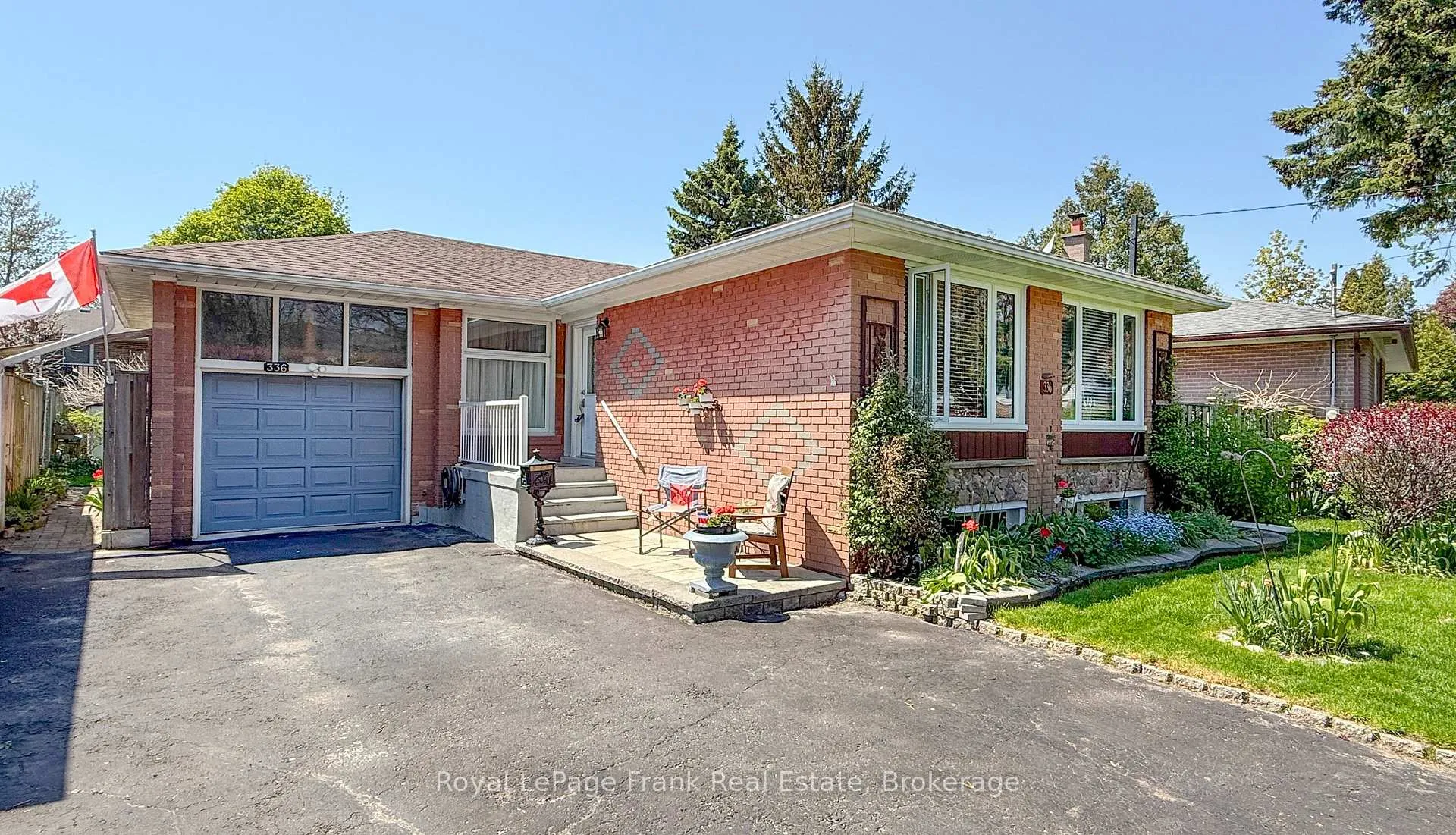 Photo 2 of 336 Viewmount Street, Oshawa, Donevan — HOMEH