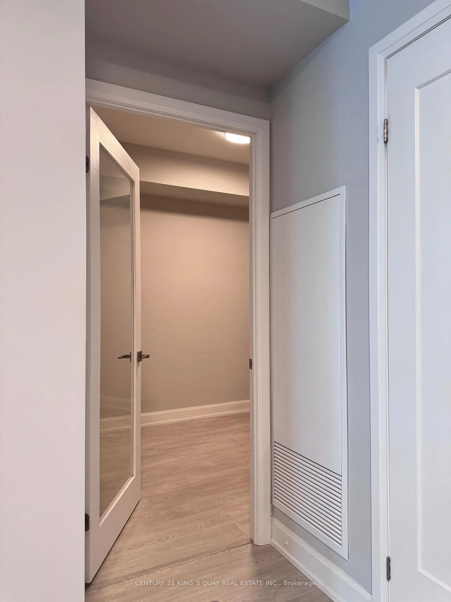 Photo 12 of Unit 331, 38 Waterwalk Drive, Markham, Unionville — HOMEH