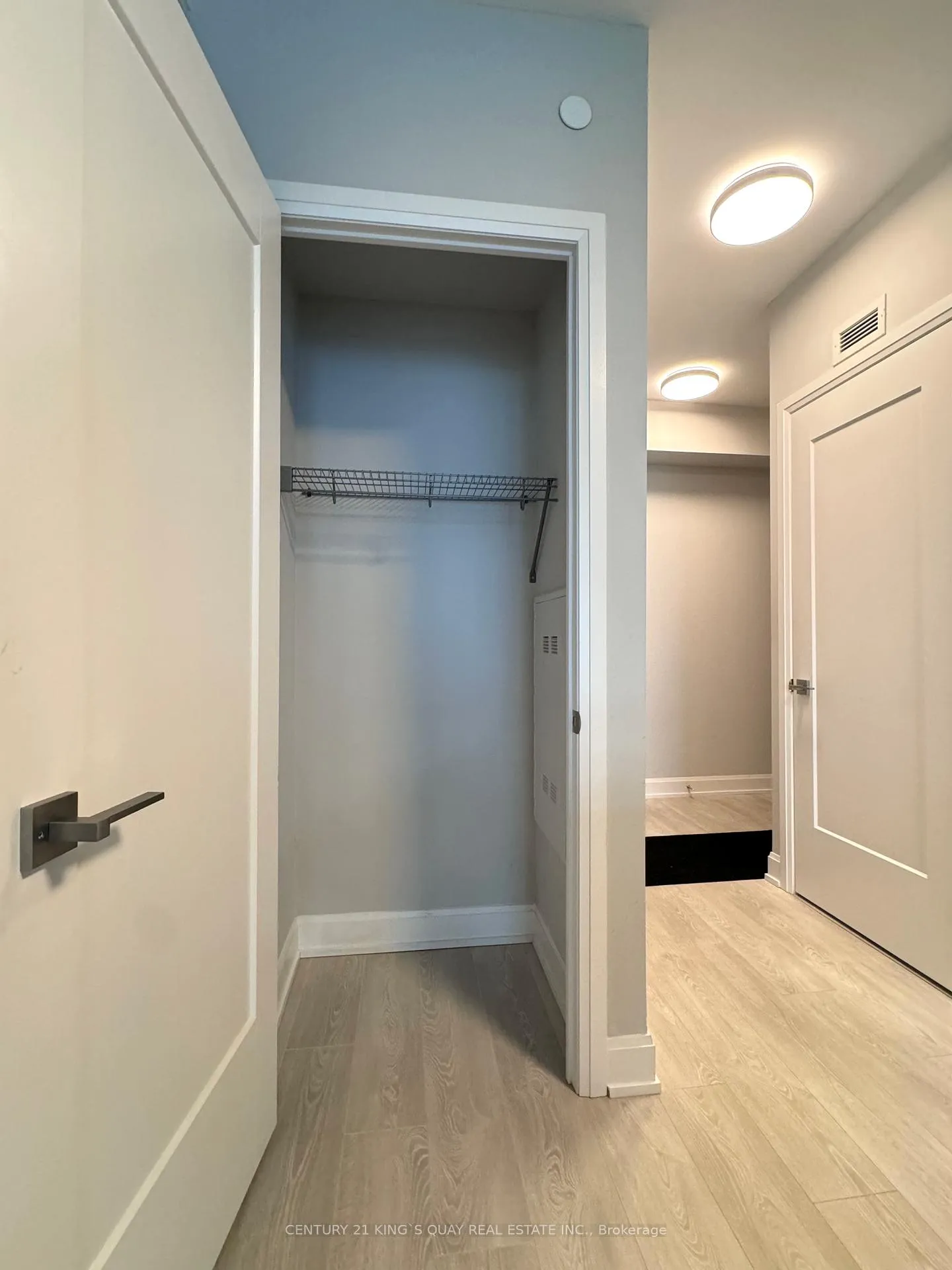Photo 13 of Unit 331, 38 Waterwalk Drive, Markham, Unionville — HOMEH