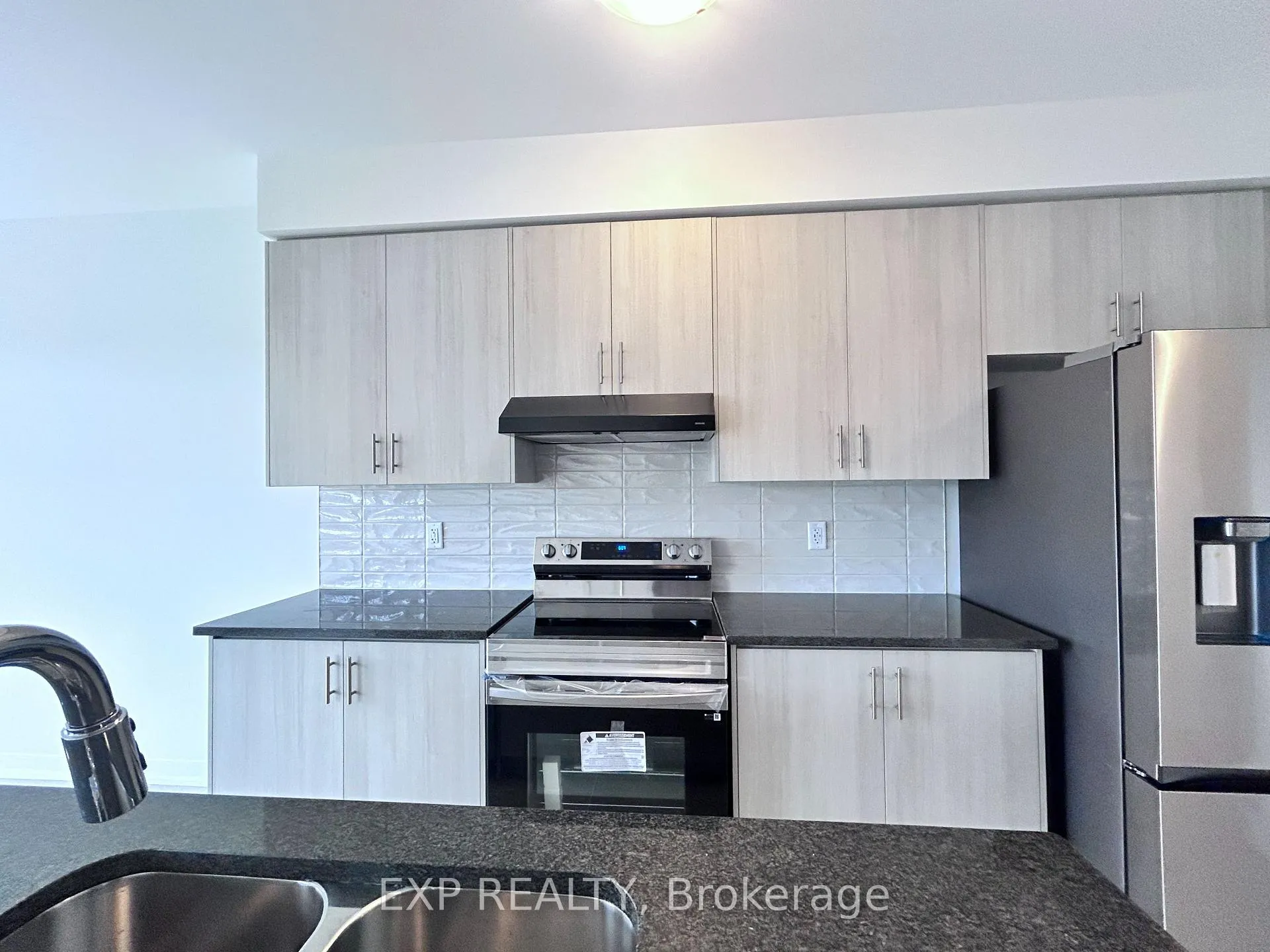 Photo 6 of 51 Monteith Drive, Brantford — HOMEH