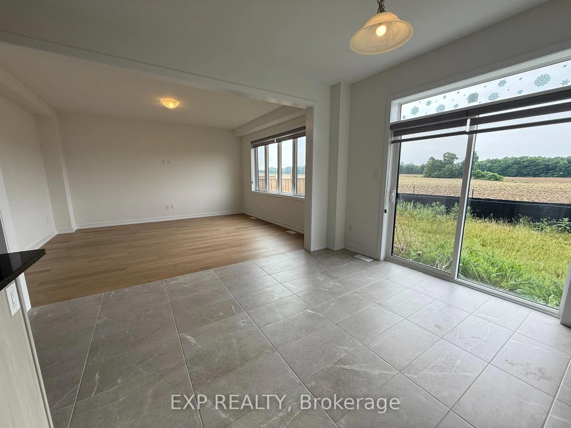 Photo 8 of 51 Monteith Drive, Brantford — HOMEH
