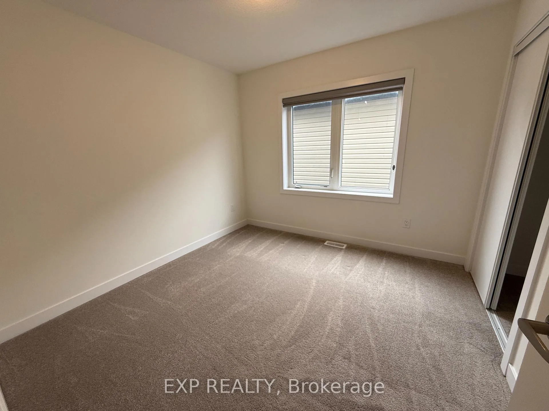 Photo 17 of 51 Monteith Drive, Brantford — HOMEH