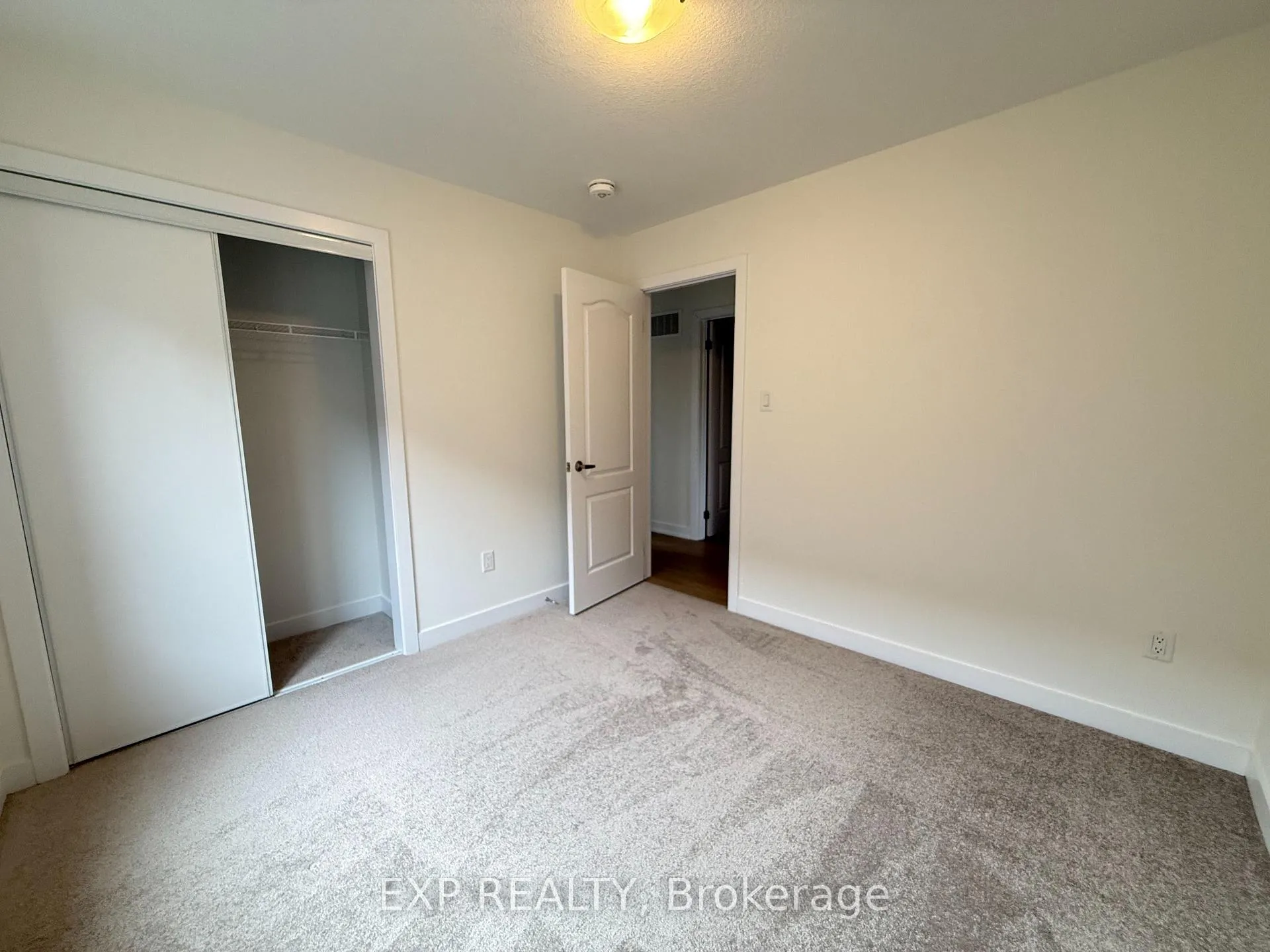 Photo 18 of 51 Monteith Drive, Brantford — HOMEH