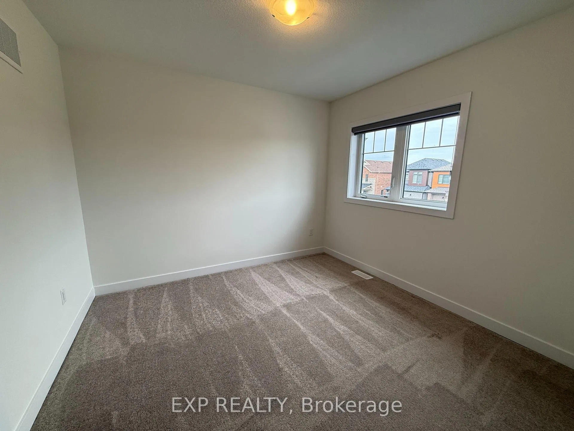 Photo 19 of 51 Monteith Drive, Brantford — HOMEH