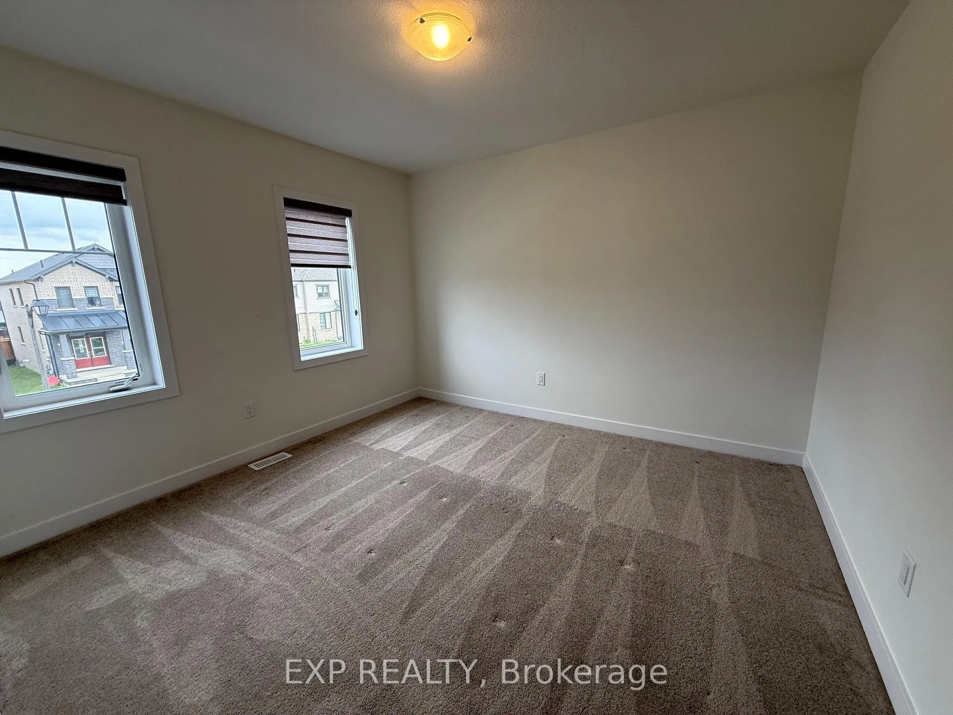 Photo 21 of 51 Monteith Drive, Brantford — HOMEH