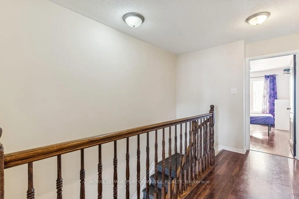 Photo 17 of 223 Catamount Court, Ottawa, Kanata - Emerald Meadows/Trailwest — HOMEH