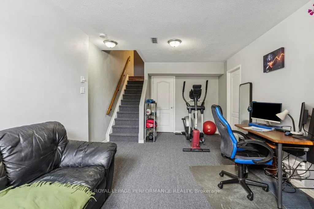 Photo 30 of 223 Catamount Court, Ottawa, Kanata - Emerald Meadows/Trailwest — HOMEH