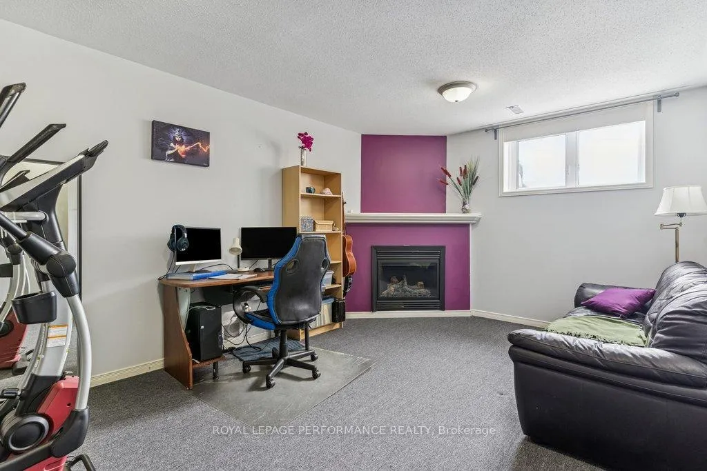 Photo 31 of 223 Catamount Court, Ottawa, Kanata - Emerald Meadows/Trailwest — HOMEH