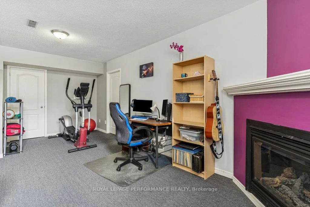 Photo 32 of 223 Catamount Court, Ottawa, Kanata - Emerald Meadows/Trailwest — HOMEH