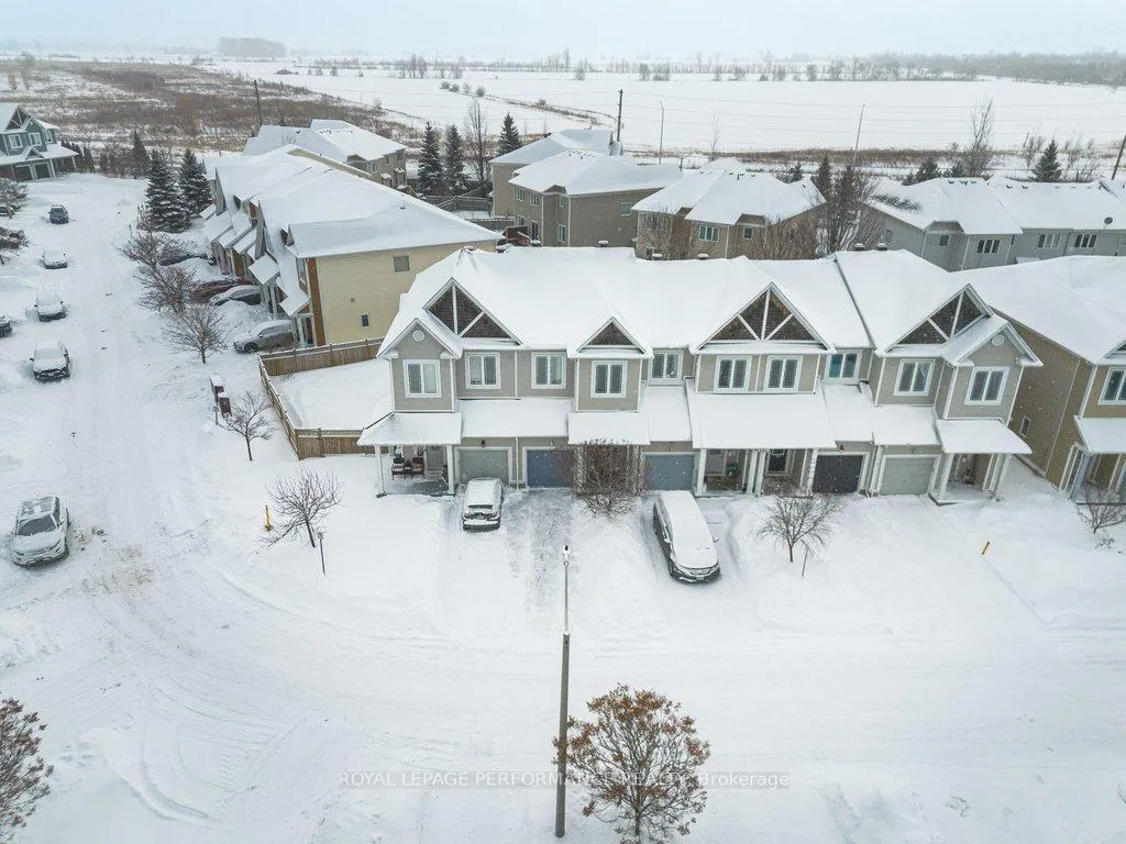 Photo 38 of 223 Catamount Court, Ottawa, Kanata - Emerald Meadows/Trailwest — HOMEH