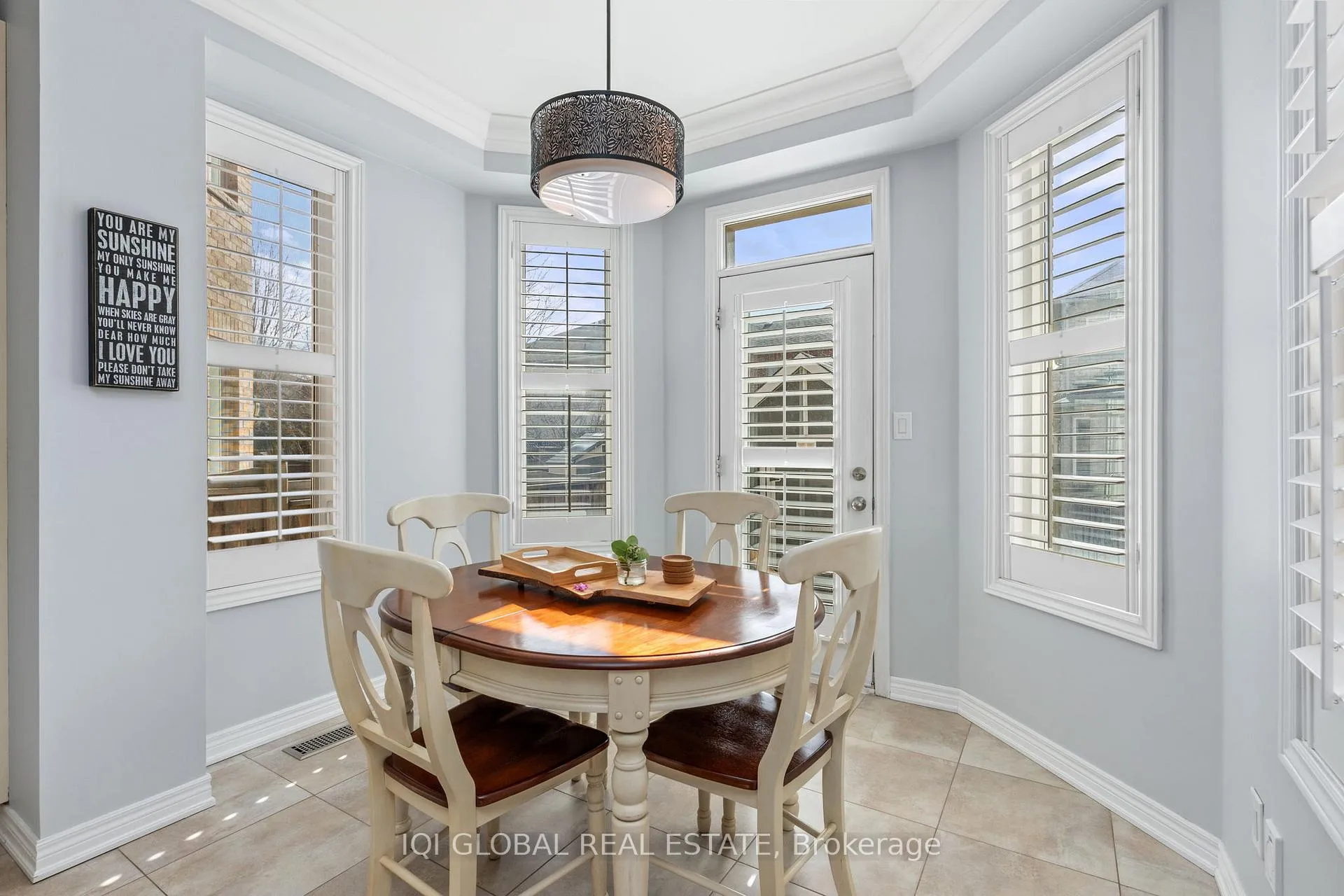 Photo 6 of 2230 Kwinter Road, Oakville, Westmount — HOMEH