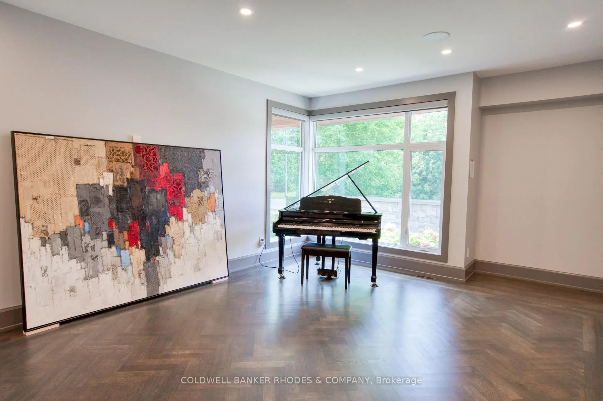 Photo 6 of 379 Crestview Road, Ottawa, Alta Vista/Faircrest Heights — HOMEH