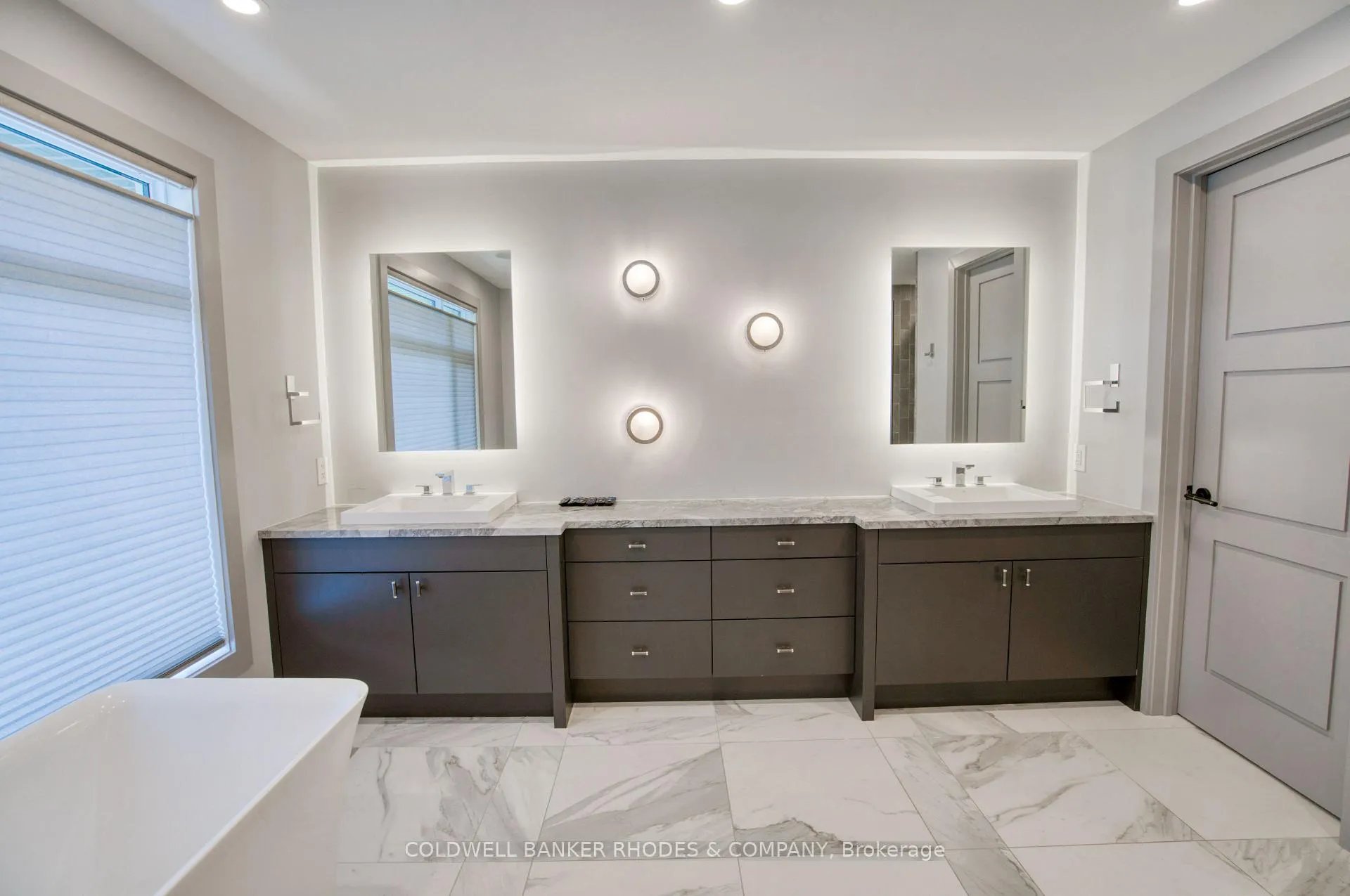 Photo 20 of 379 Crestview Road, Ottawa, Alta Vista/Faircrest Heights — HOMEH
