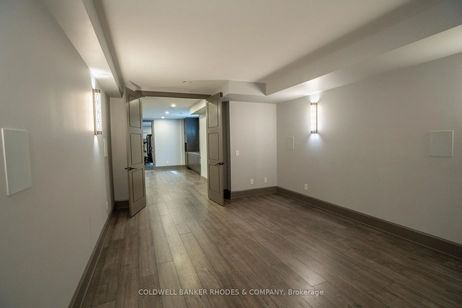 Photo 35 of 379 Crestview Road, Ottawa, Alta Vista/Faircrest Heights — HOMEH