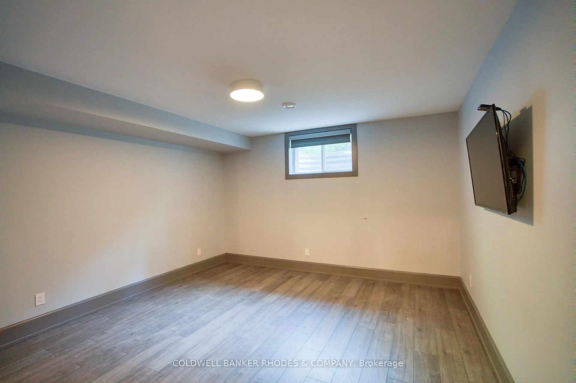 Photo 38 of 379 Crestview Road, Ottawa, Alta Vista/Faircrest Heights — HOMEH