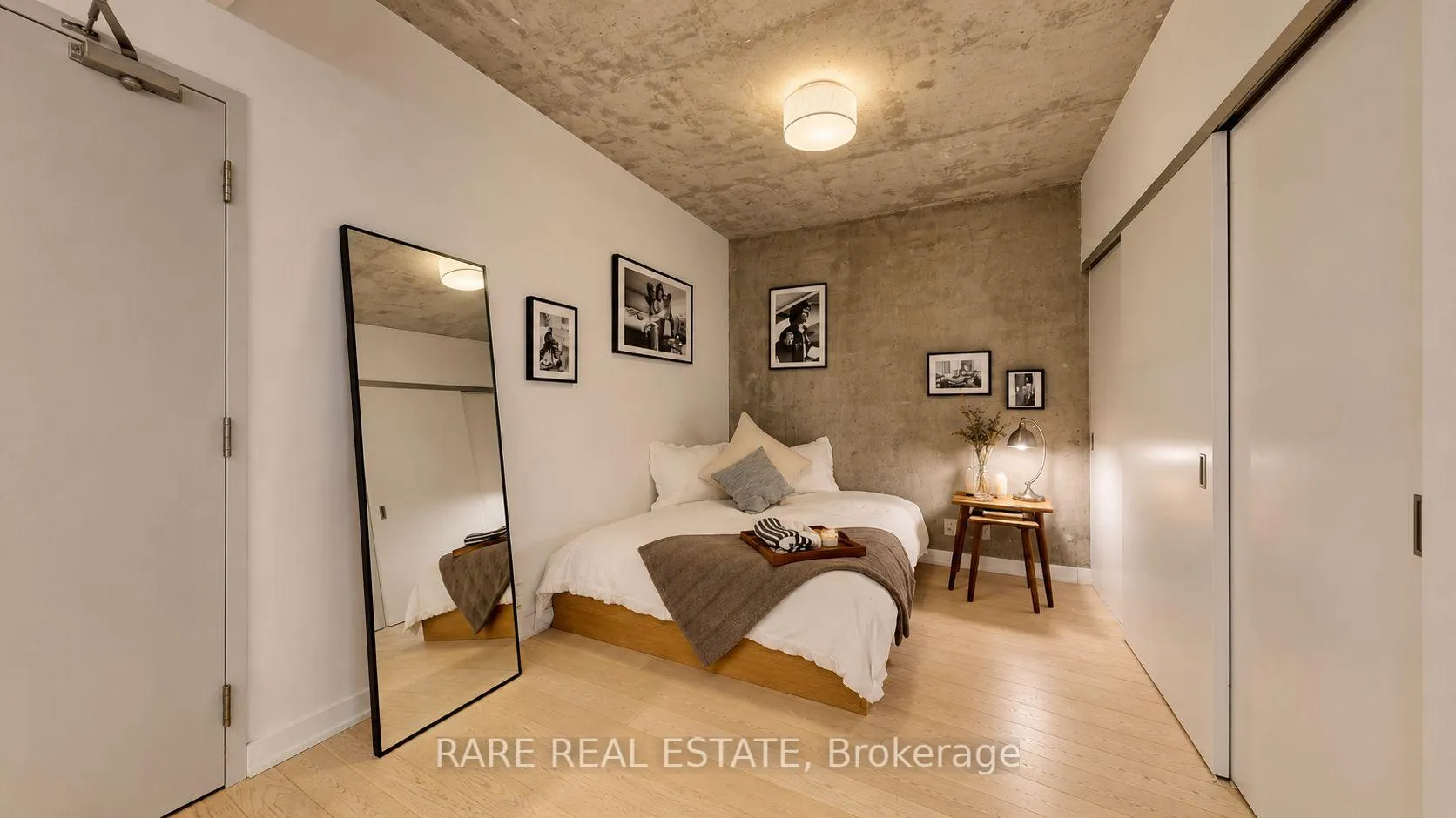 Photo 8 of Unit 421, 39 Brant Street, Toronto, Waterfront Communities — HOMEH
