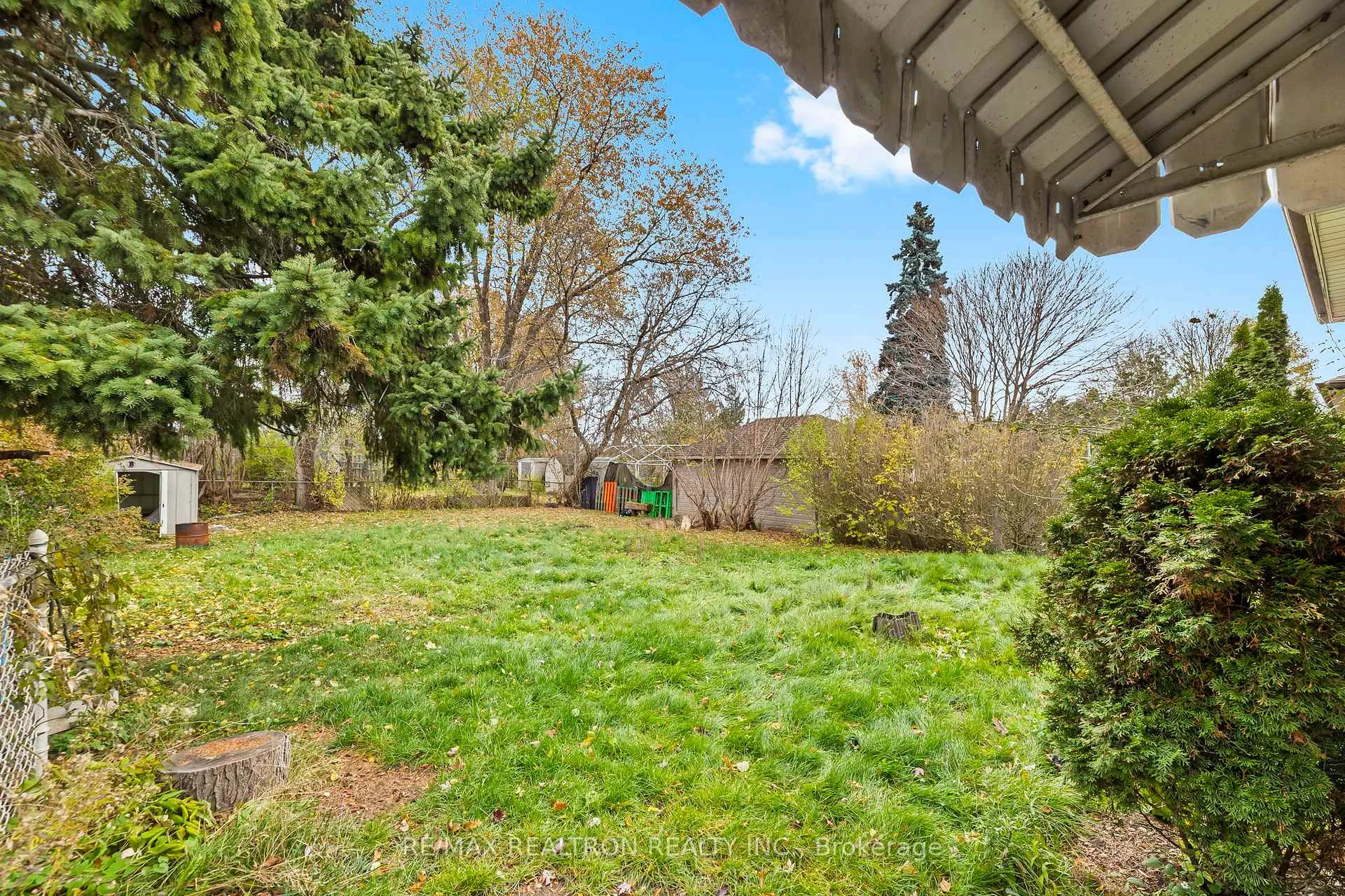 Photo 3 of 1141 Ritson Road, Oshawa, Lakeview — HOMEH