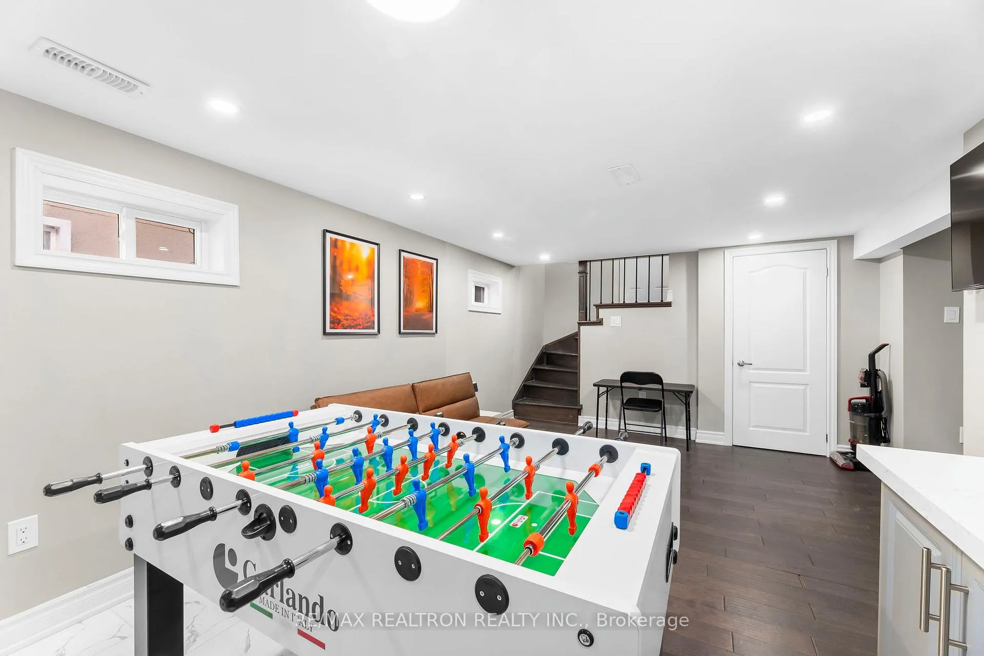 Photo 13 of 1141 Ritson Road, Oshawa, Lakeview — HOMEH