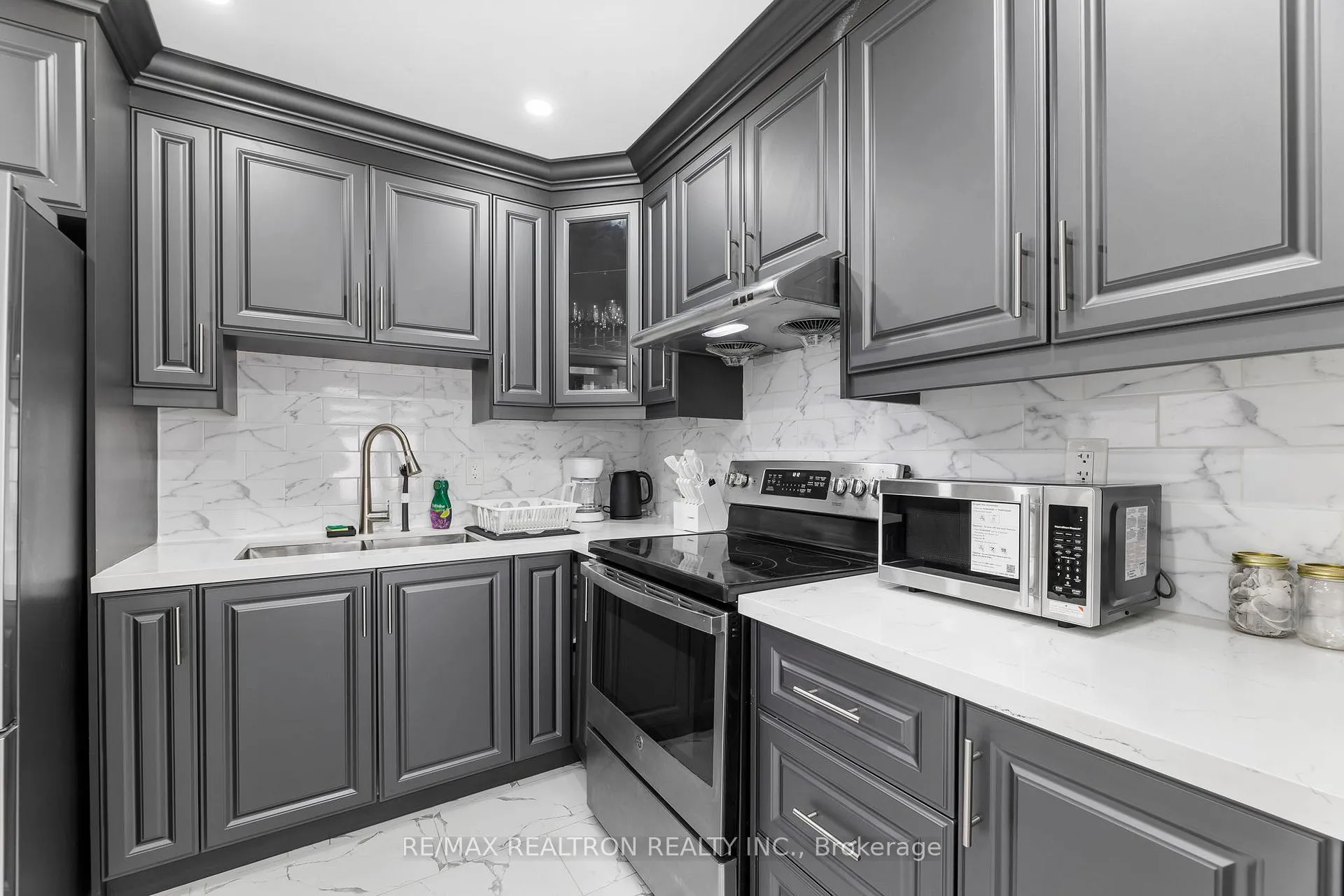 Photo 37 of 1141 Ritson Road, Oshawa, Lakeview — HOMEH