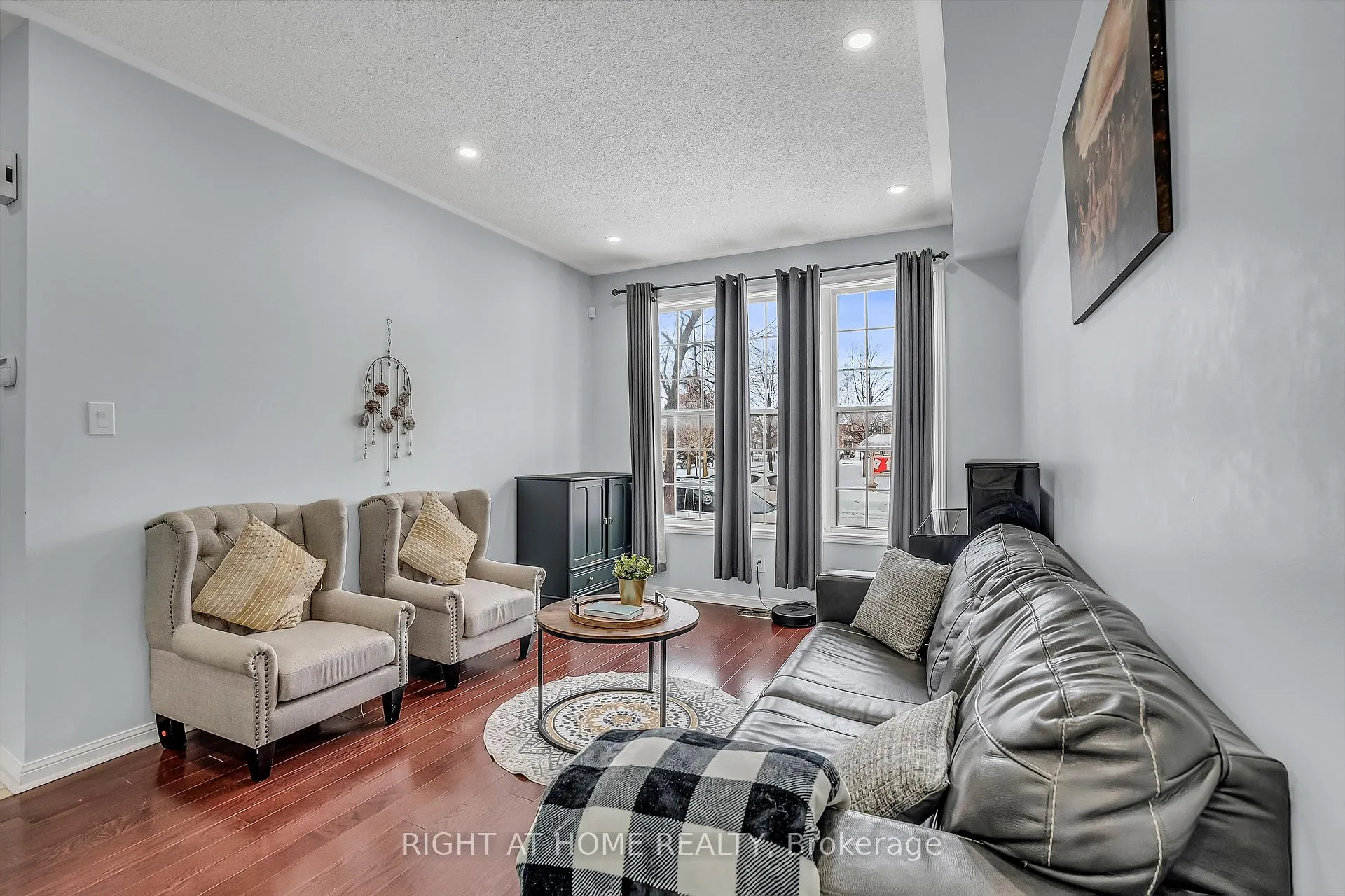Photo 6 of 89 Cornell Park Avenue, Markham, Cornell — HOMEH