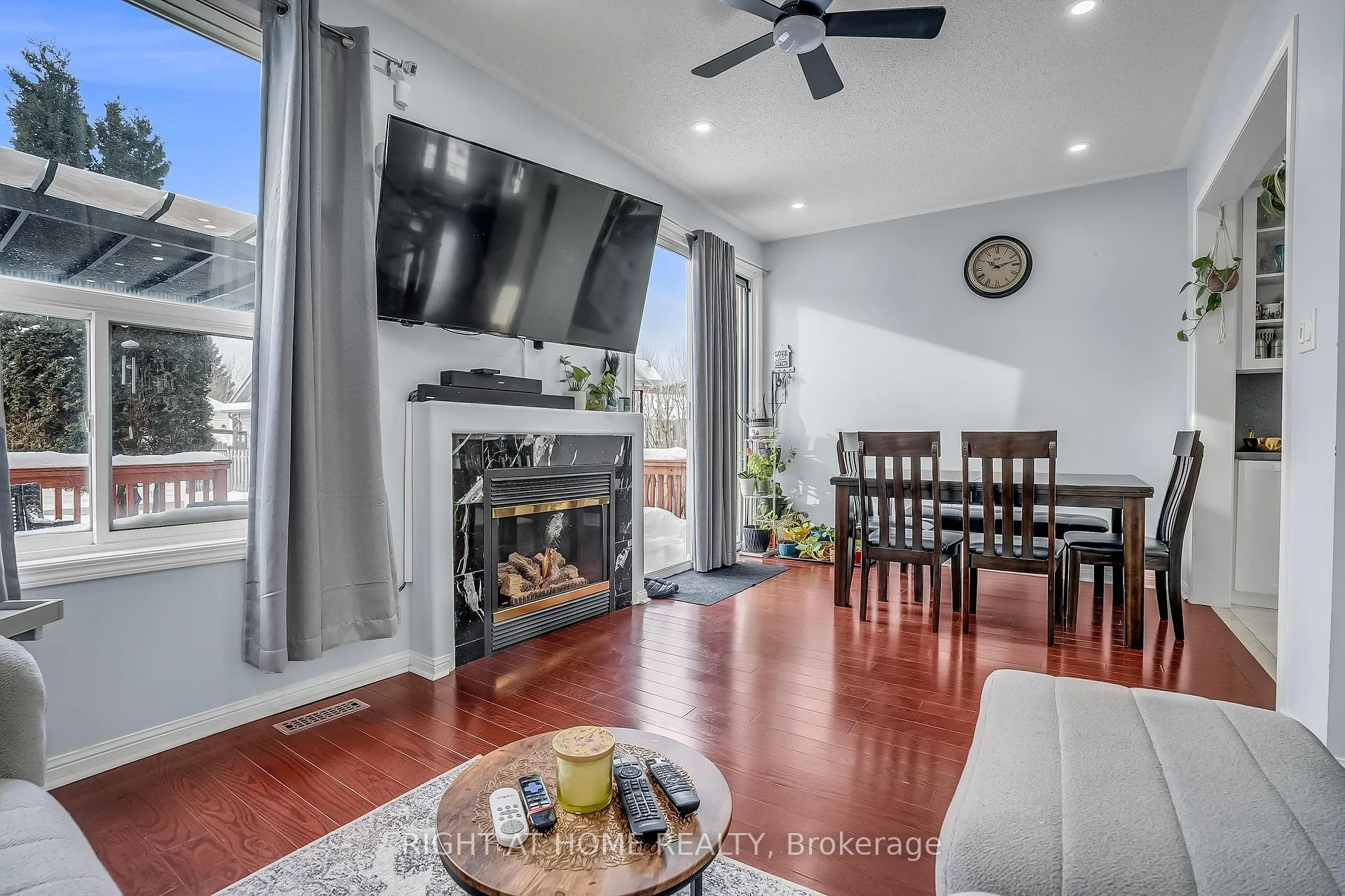 Photo 11 of 89 Cornell Park Avenue, Markham, Cornell — HOMEH