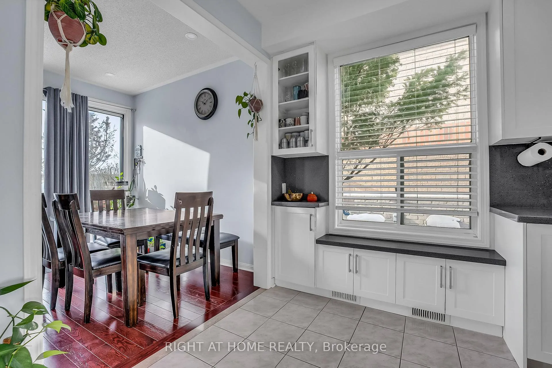 Photo 16 of 89 Cornell Park Avenue, Markham, Cornell — HOMEH