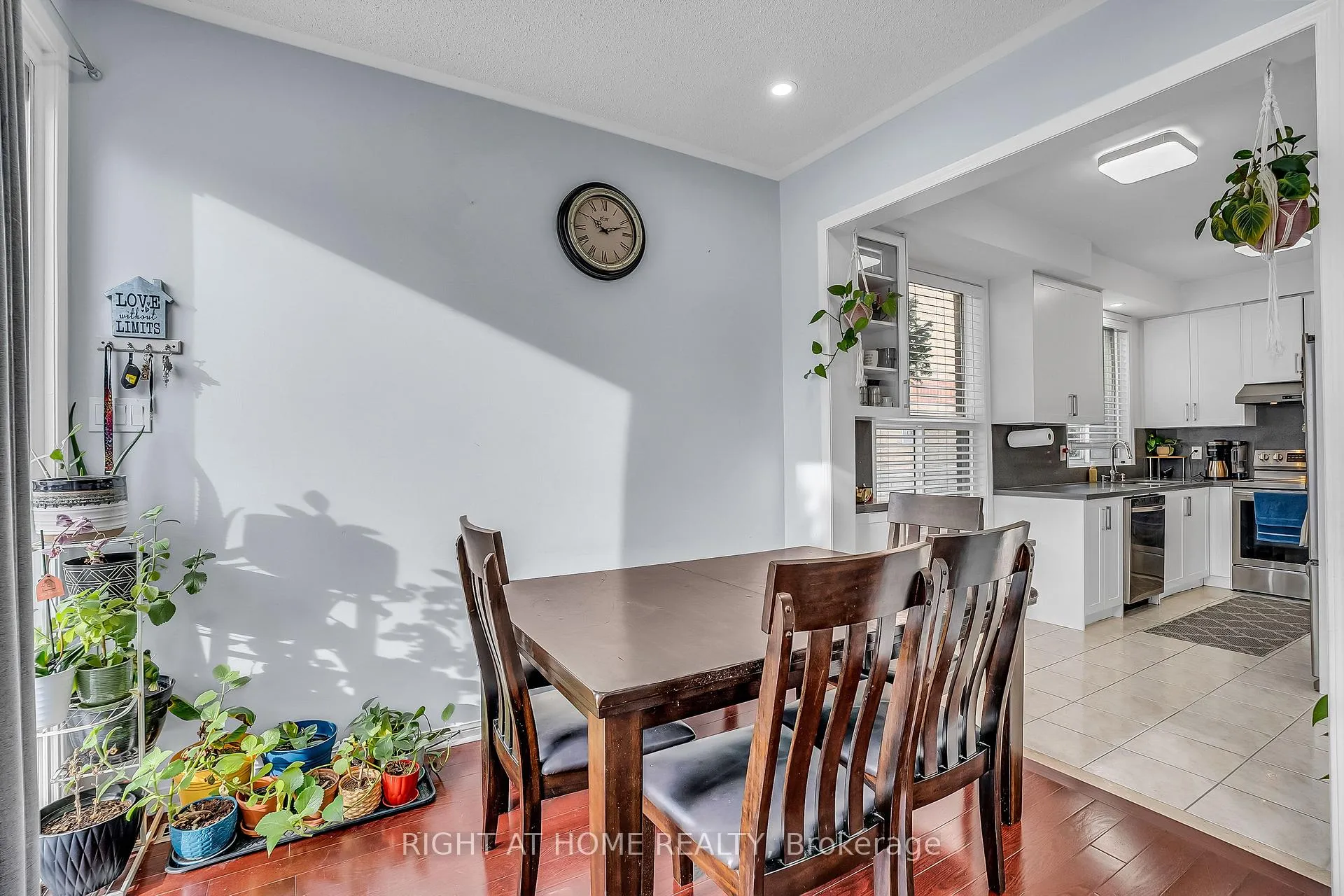 Photo 17 of 89 Cornell Park Avenue, Markham, Cornell — HOMEH