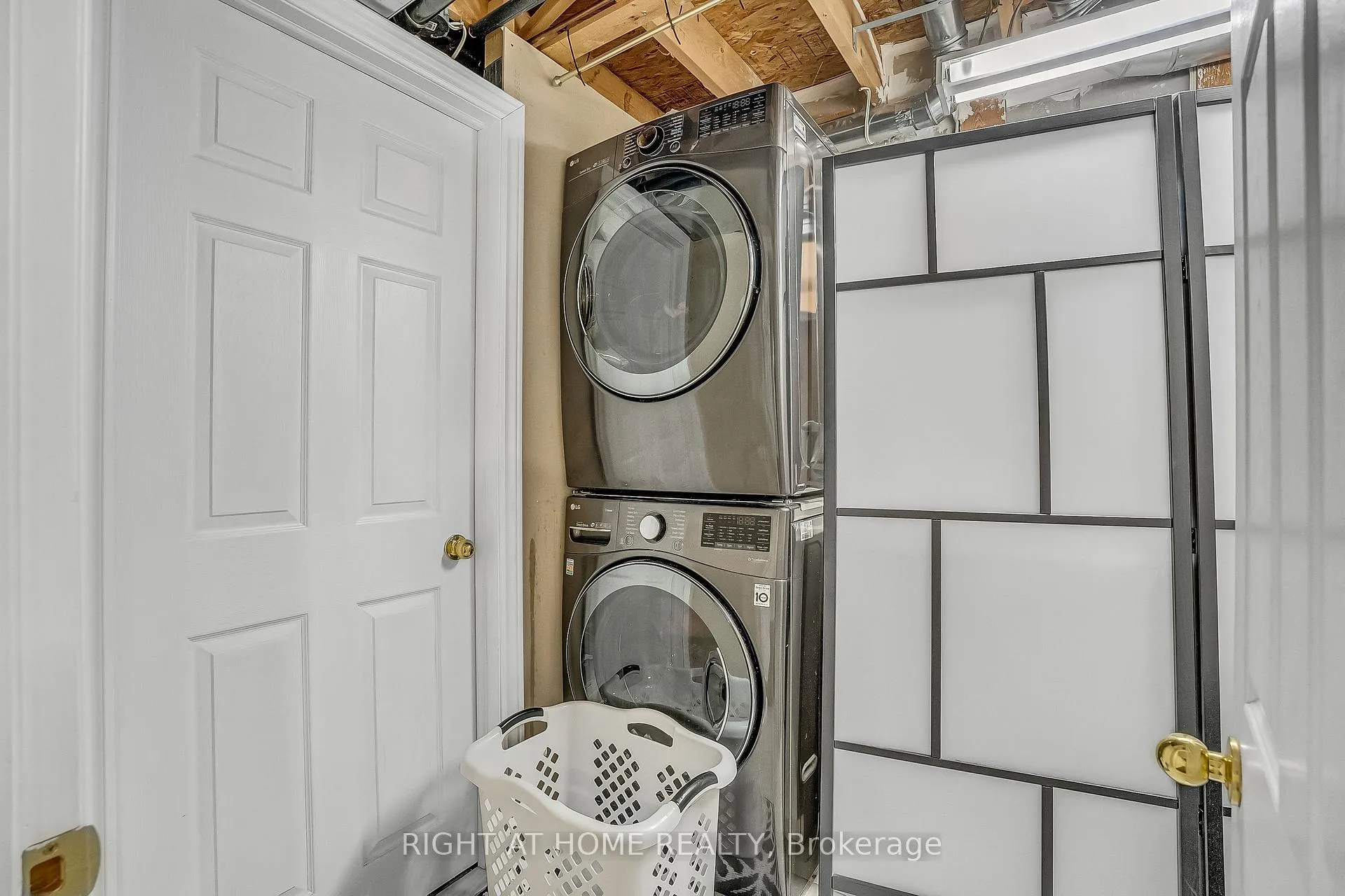 Photo 23 of 89 Cornell Park Avenue, Markham, Cornell — HOMEH
