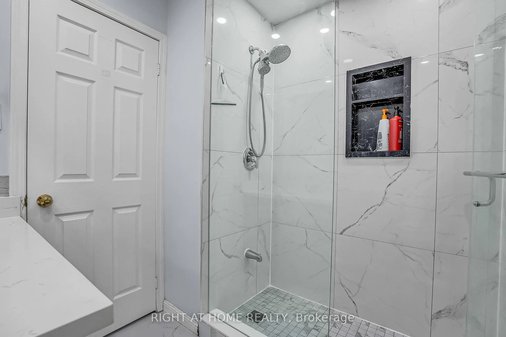 Photo 38 of 89 Cornell Park Avenue, Markham, Cornell — HOMEH