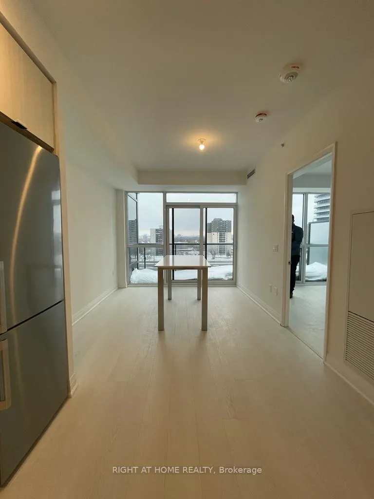 Photo 1 of Unit 1003, 10 Gibbs Road, Etobicoke, Islington-City Centre West — HOMEH