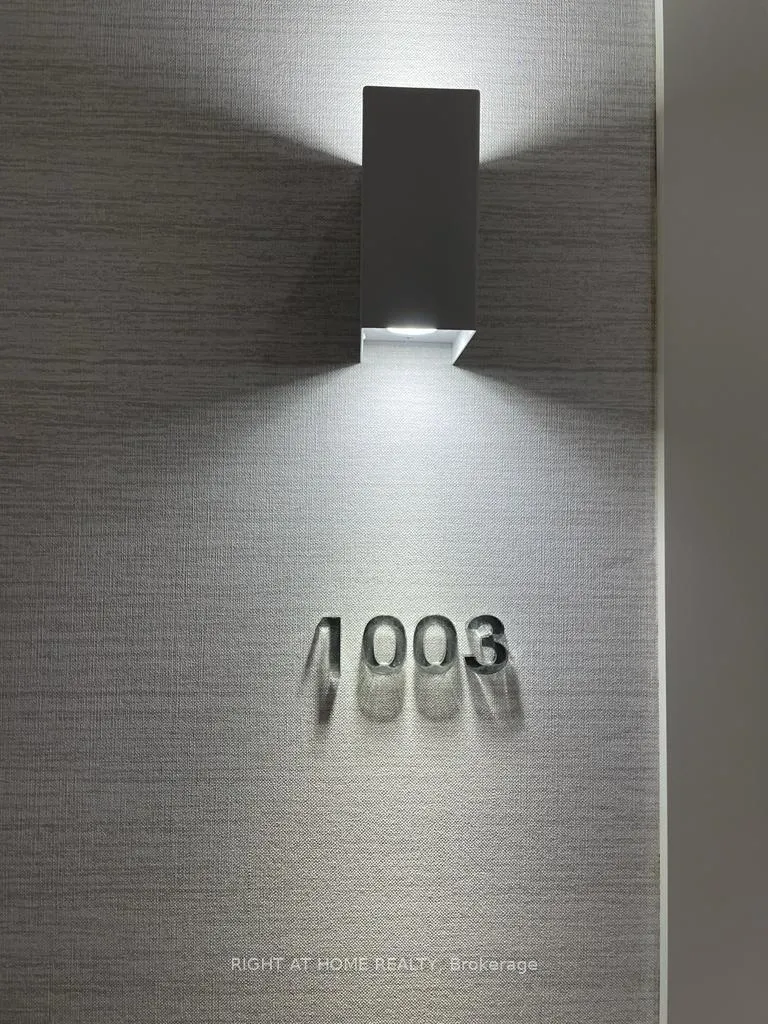 Photo 10 of Unit 1003, 10 Gibbs Road, Etobicoke, Islington-City Centre West — HOMEH