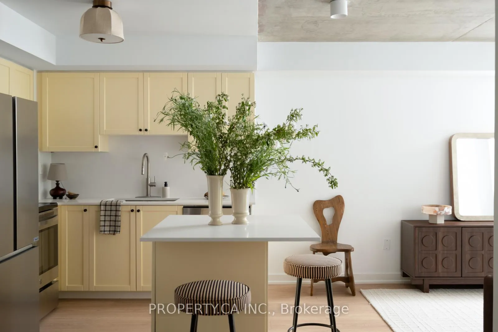 Photo 1 of Unit 214, 816 Lansdowne Avenue, Toronto, Dovercourt-Wallace Emerson-Junction — HOMEH