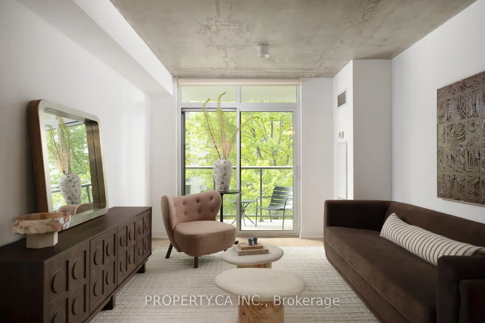 Photo 2 of Unit 214, 816 Lansdowne Avenue, Toronto, Dovercourt-Wallace Emerson-Junction — HOMEH