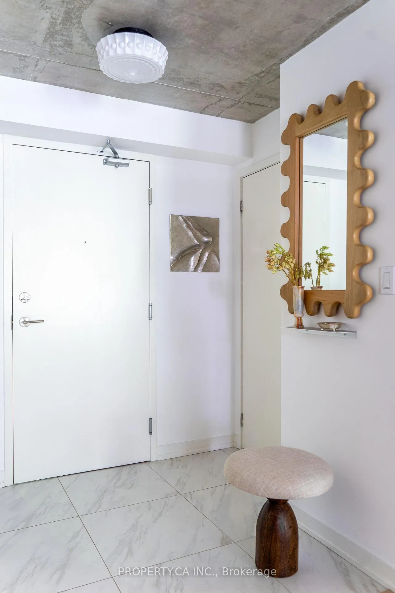 Photo 8 of Unit 214, 816 Lansdowne Avenue, Toronto, Dovercourt-Wallace Emerson-Junction — HOMEH
