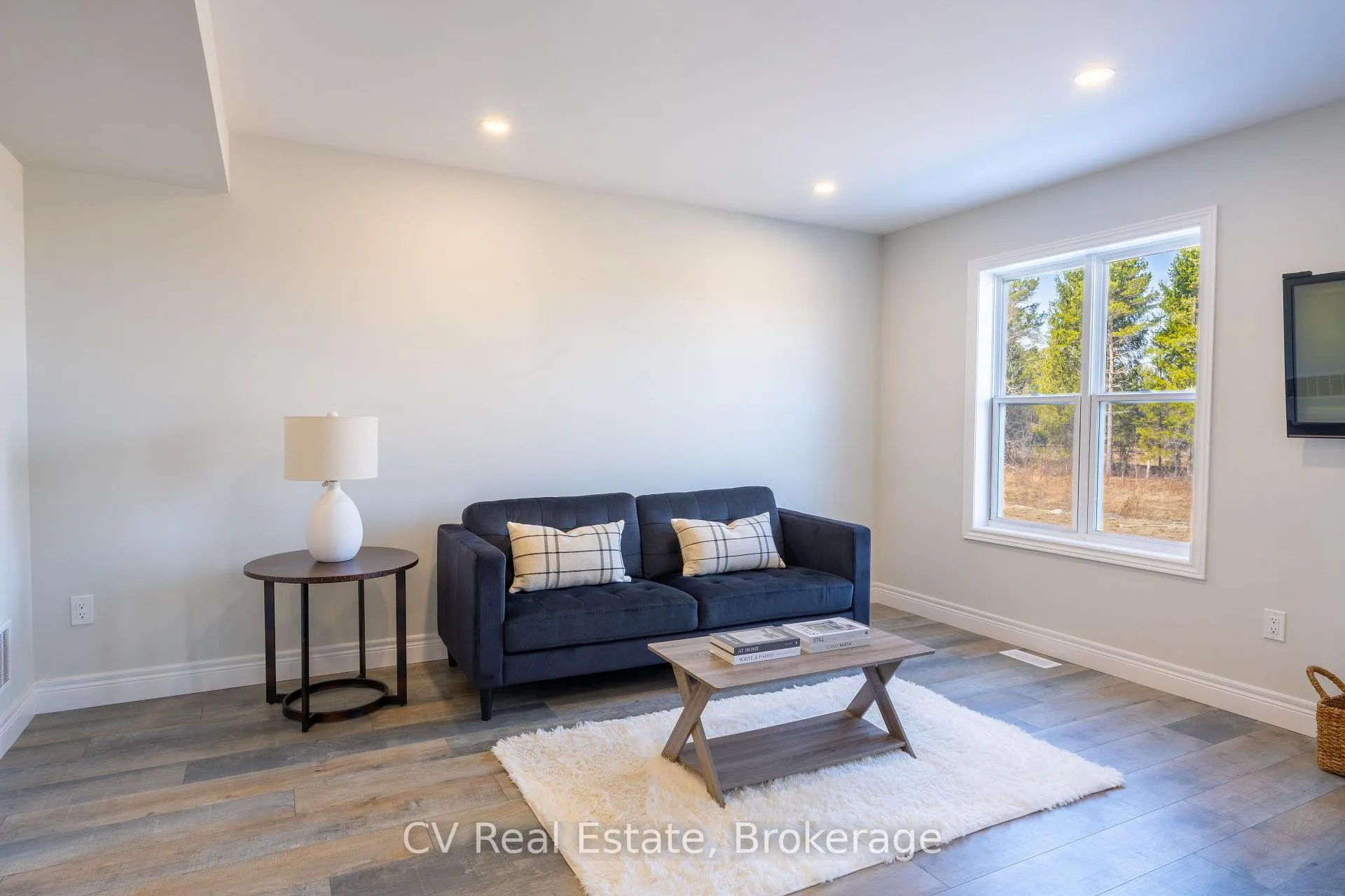 Photo 9 of 209 Equality Drive, Meaford — HOMEH