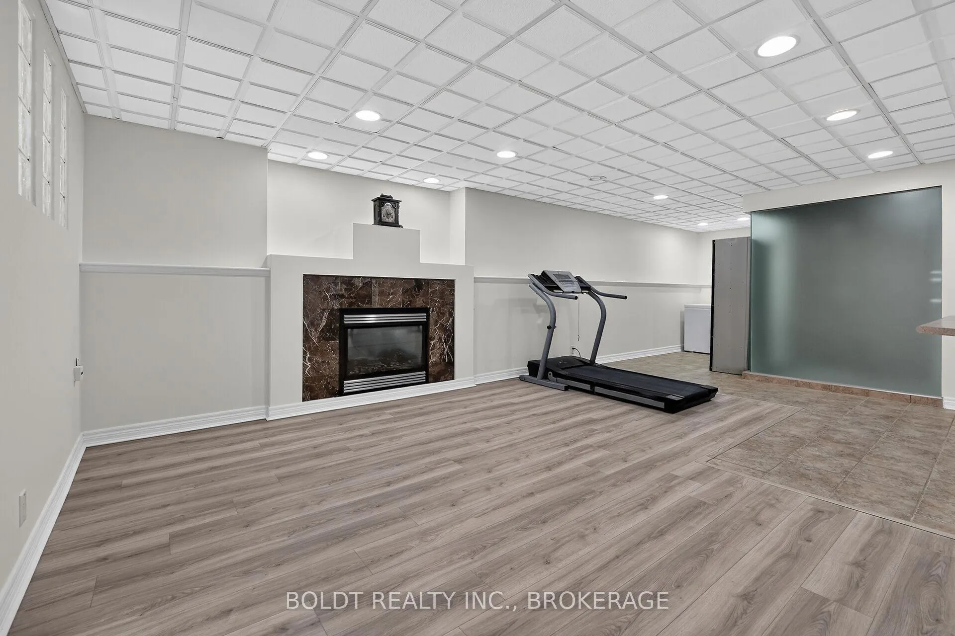 Photo 27 of 6 Cedar Court, St. Catharines, Rykert/Vansickle — HOMEH