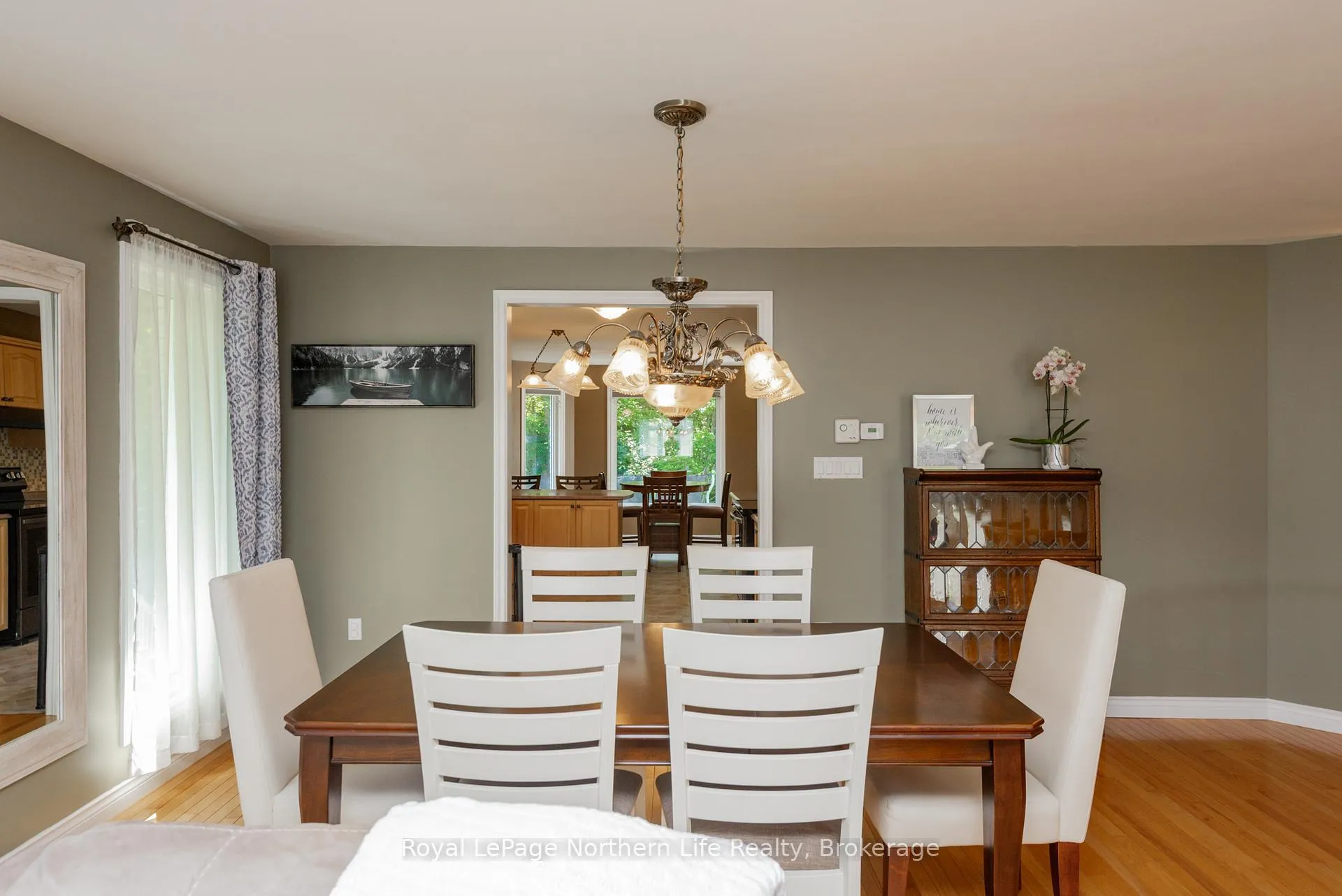Photo 12 of 413 Pearce Street, North Bay, Airport — HOMEH