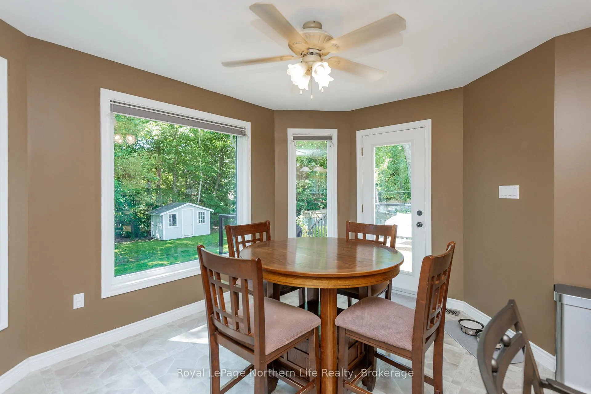 Photo 17 of 413 Pearce Street, North Bay, Airport — HOMEH