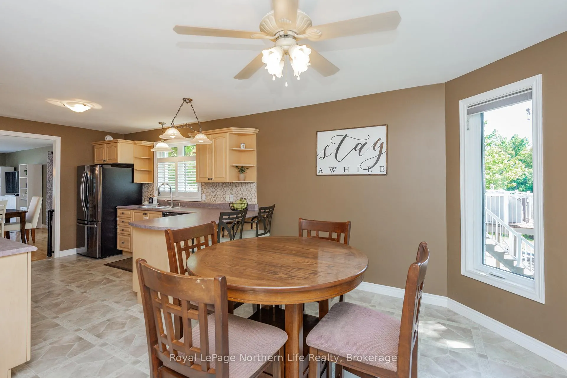 Photo 18 of 413 Pearce Street, North Bay, Airport — HOMEH