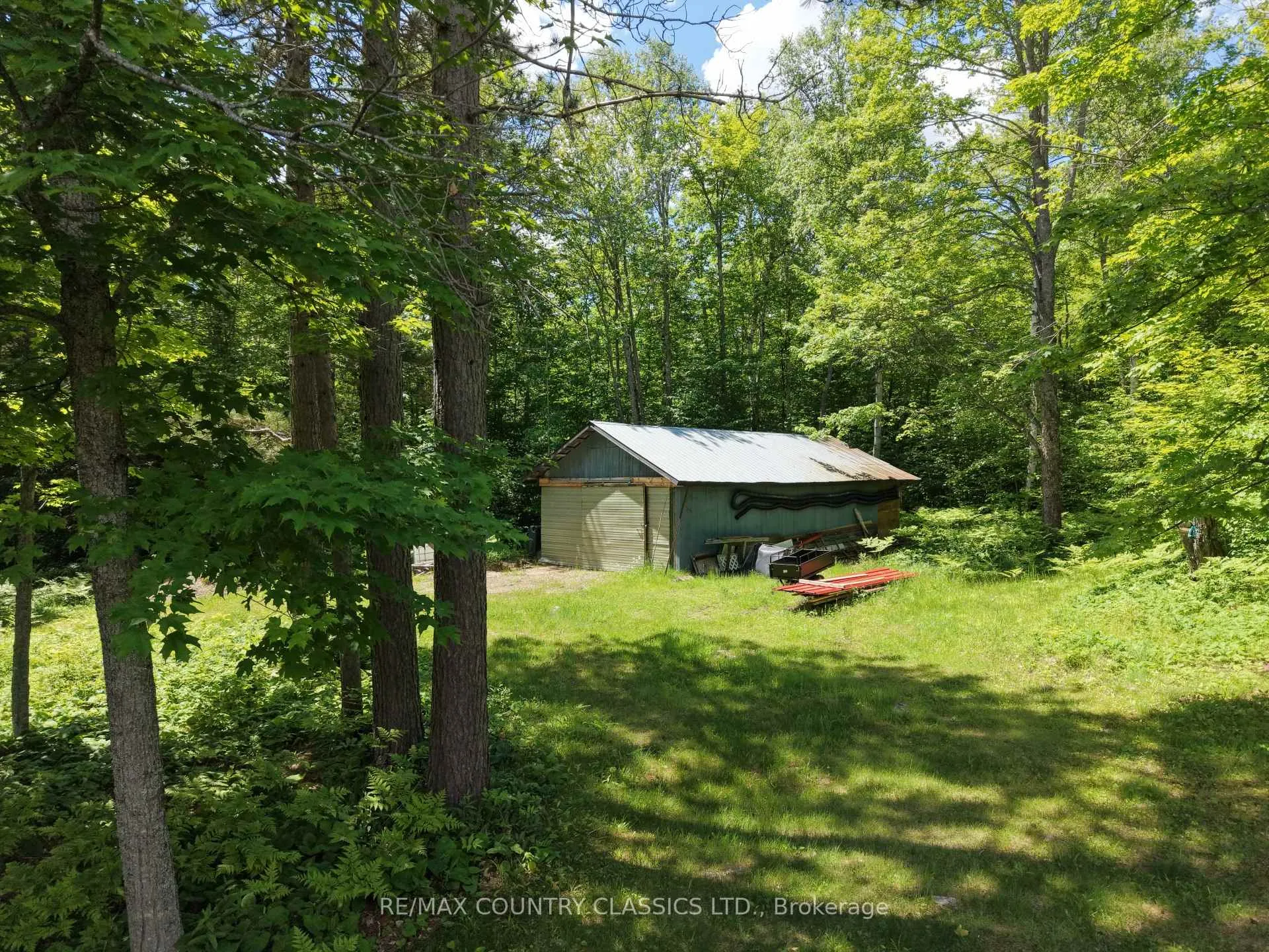 Photo 8 of 4379 Highway No. 523, South Algonquin — HOMEH