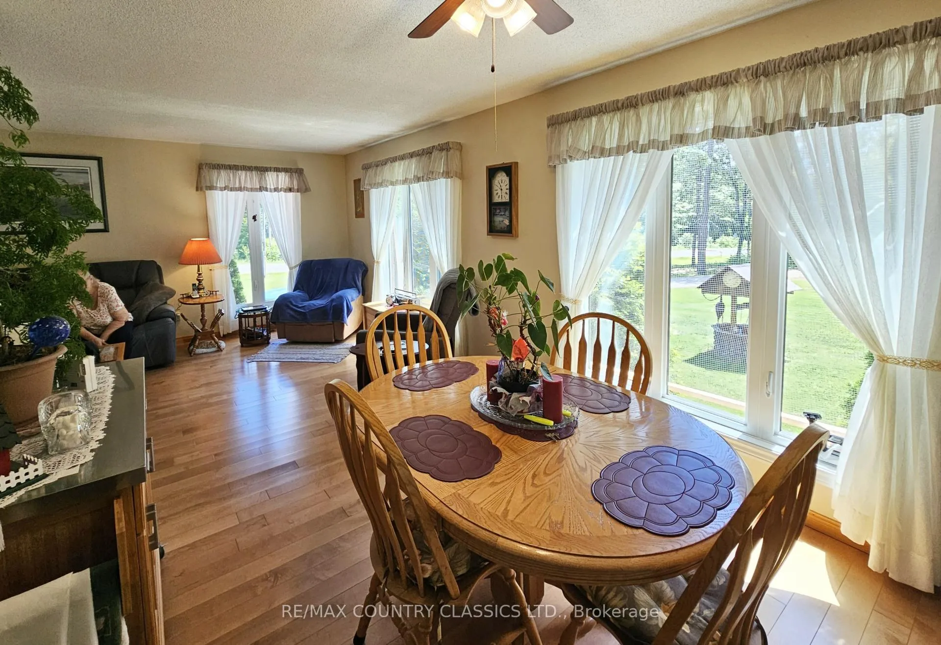 Photo 13 of 4379 Highway No. 523, South Algonquin — HOMEH