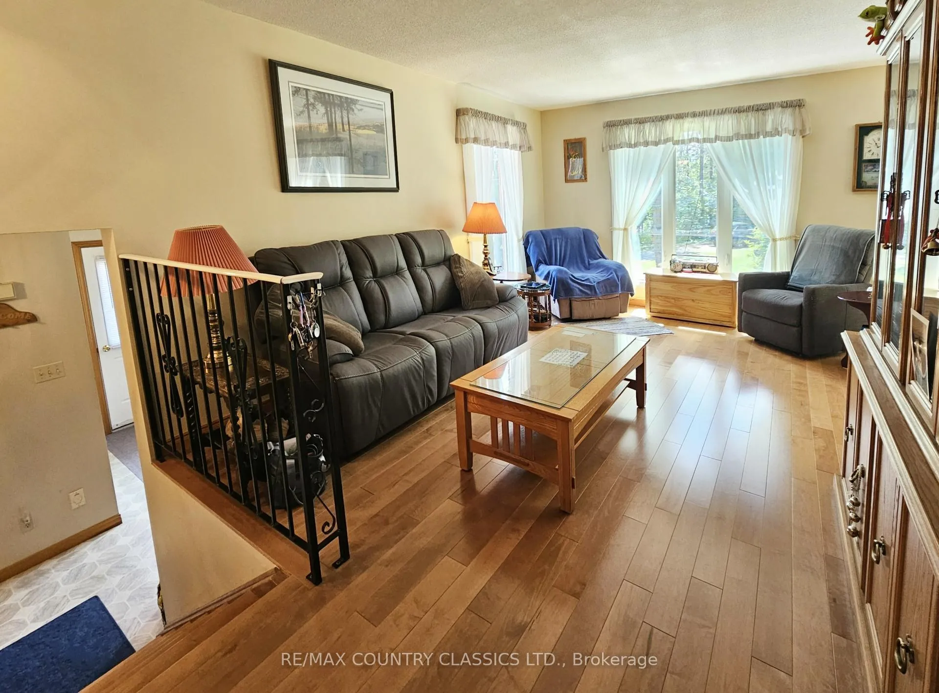 Photo 15 of 4379 Highway No. 523, South Algonquin — HOMEH