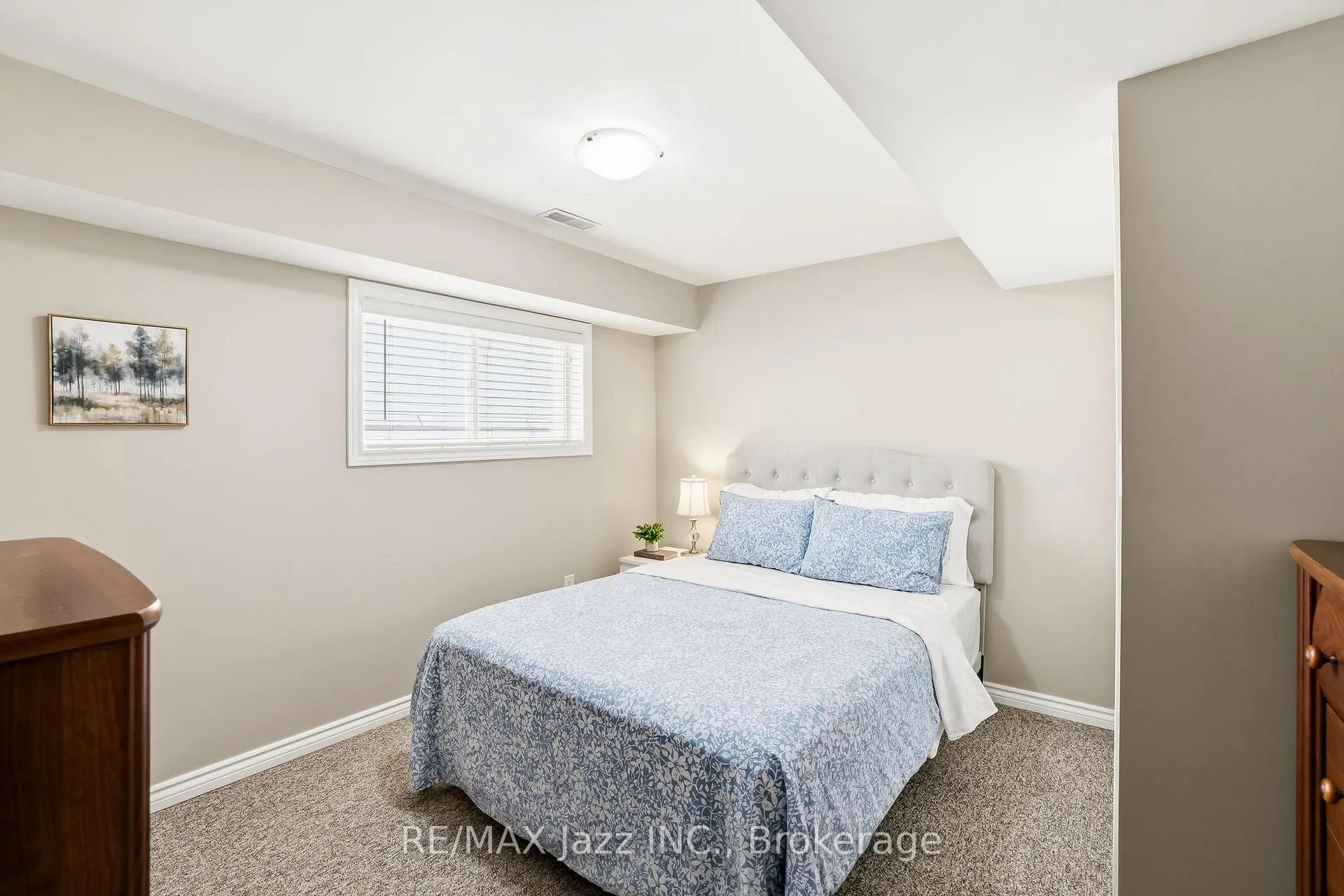 Photo 16 of 229 Union Avenue, Scugog, Port Perry — HOMEH