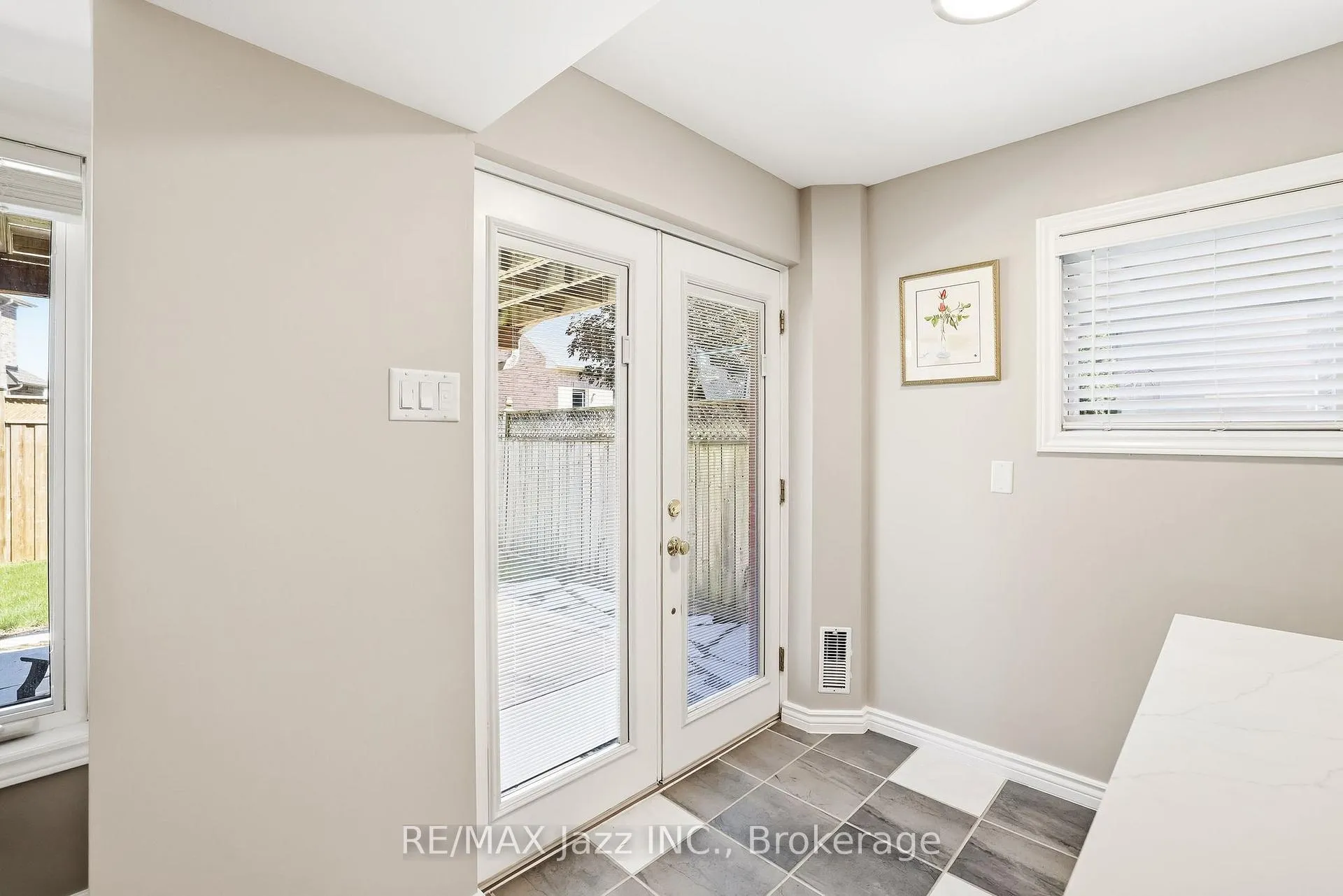 Photo 21 of 229 Union Avenue, Scugog, Port Perry — HOMEH