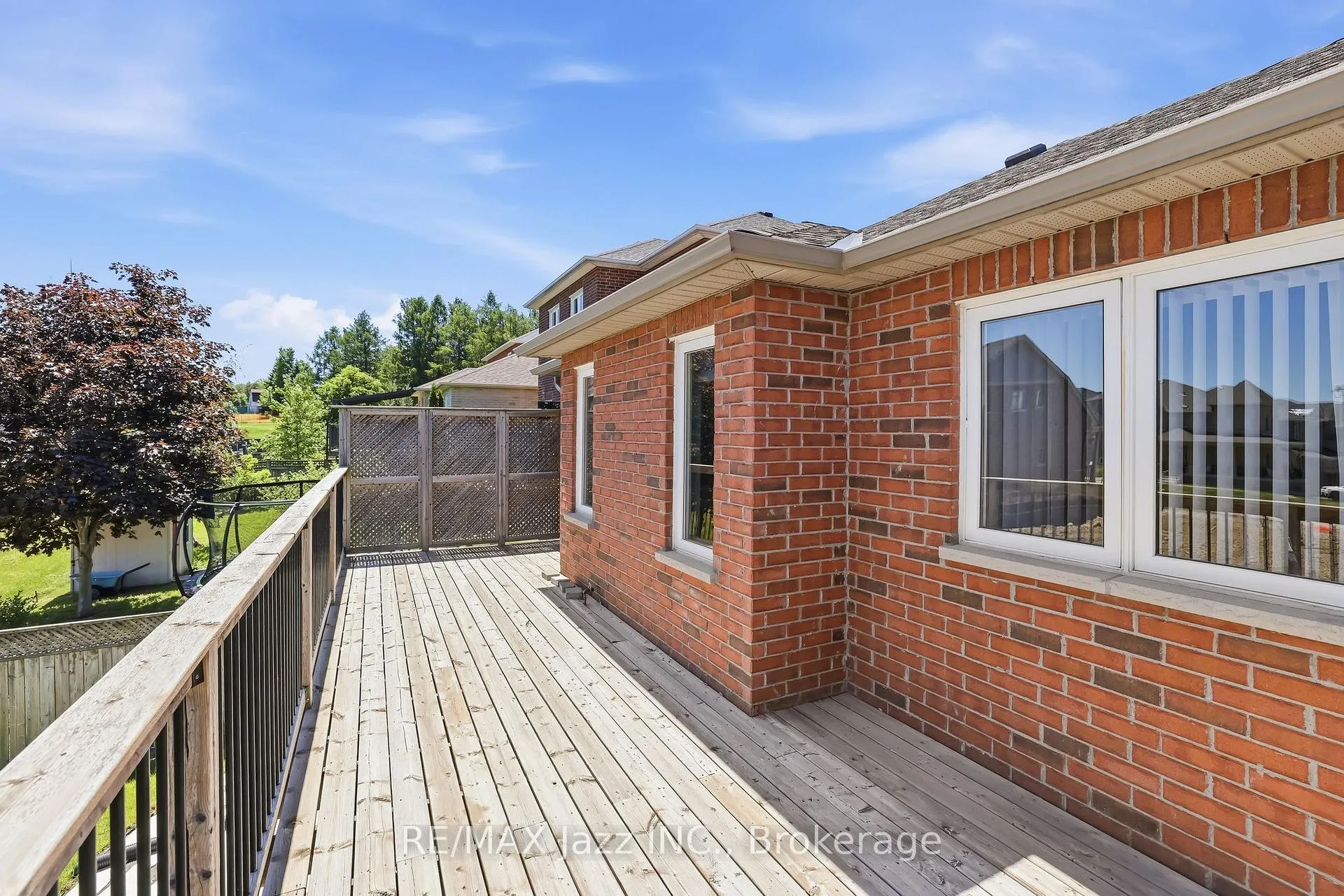 Photo 42 of 229 Union Avenue, Scugog, Port Perry — HOMEH