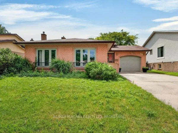 Photo 1 of 34 Crestcombe Road, St. Catharines, Ridley — HOMEH