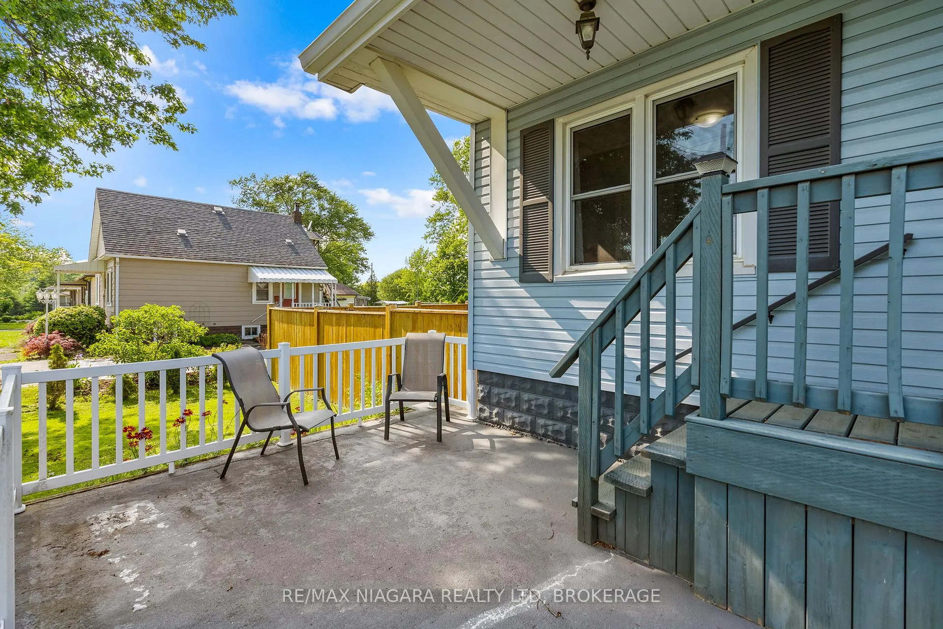 Photo 4 of 809 Broadway Avenue, Welland, Broadway — HOMEH