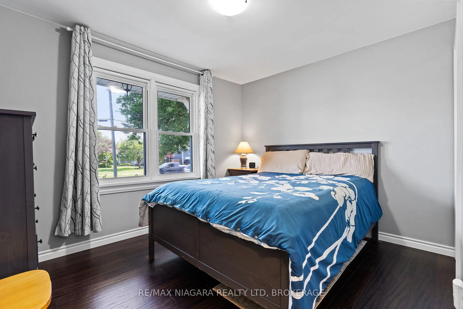 Photo 7 of 809 Broadway Avenue, Welland, Broadway — HOMEH