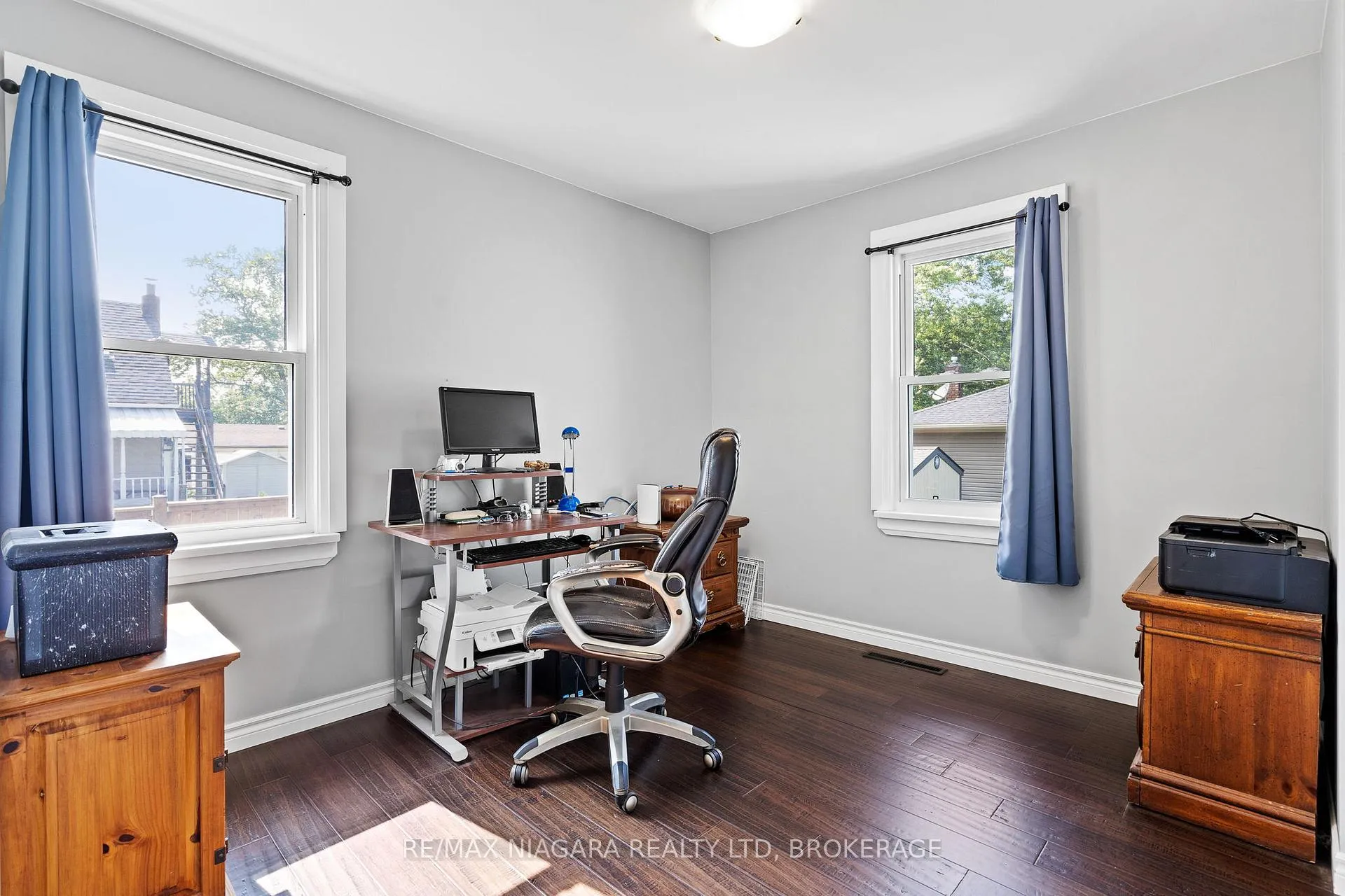 Photo 8 of 809 Broadway Avenue, Welland, Broadway — HOMEH